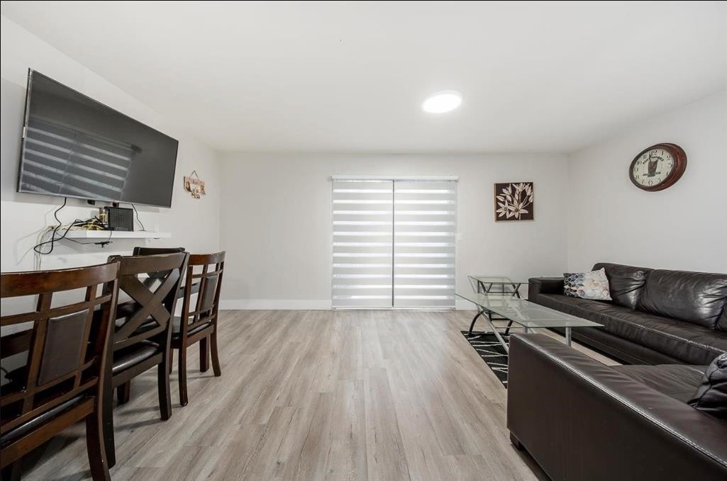 129-13710 67 Avenue, Surrey, BC