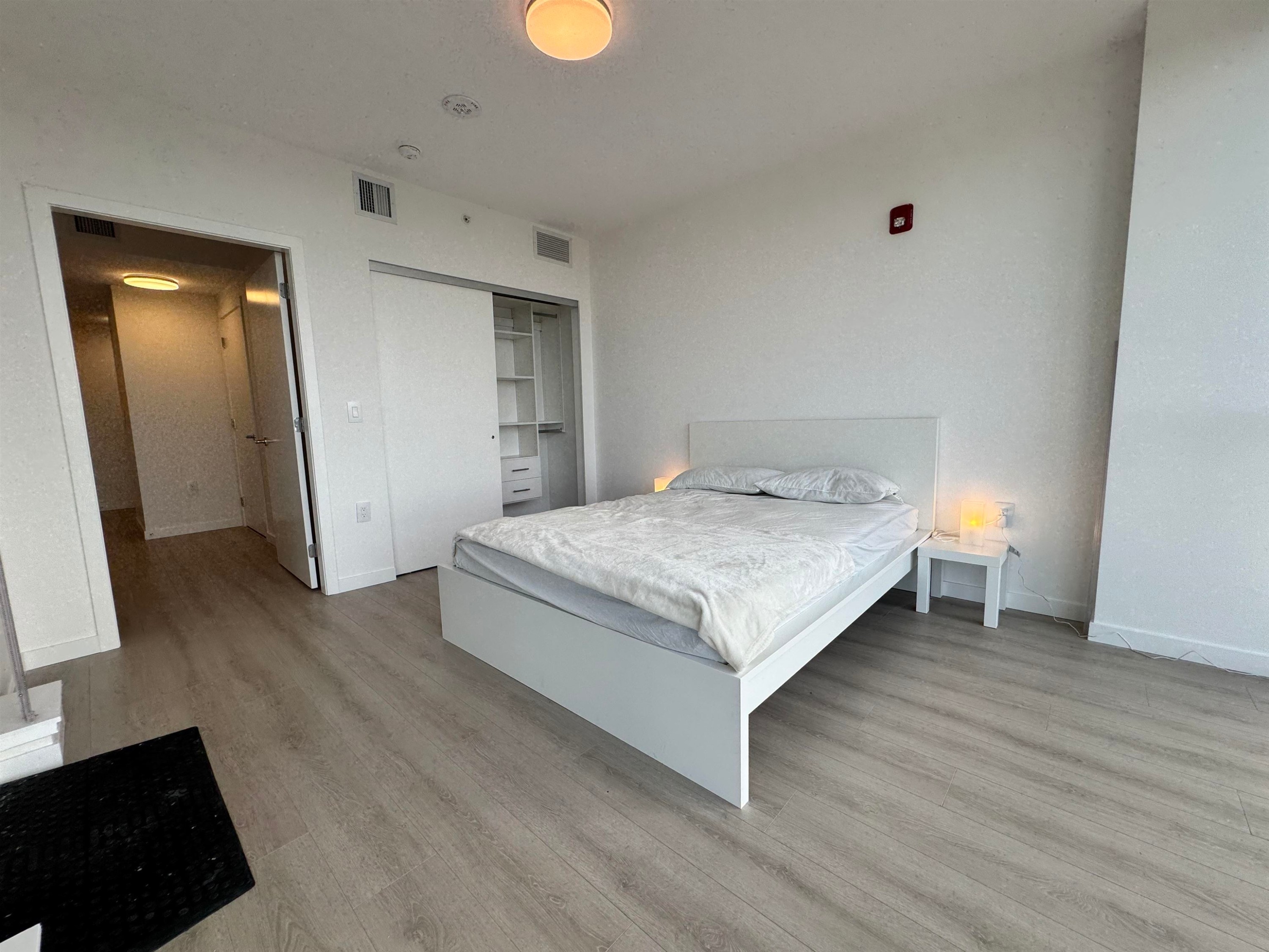 1905-10333 133 Street, Surrey, BC