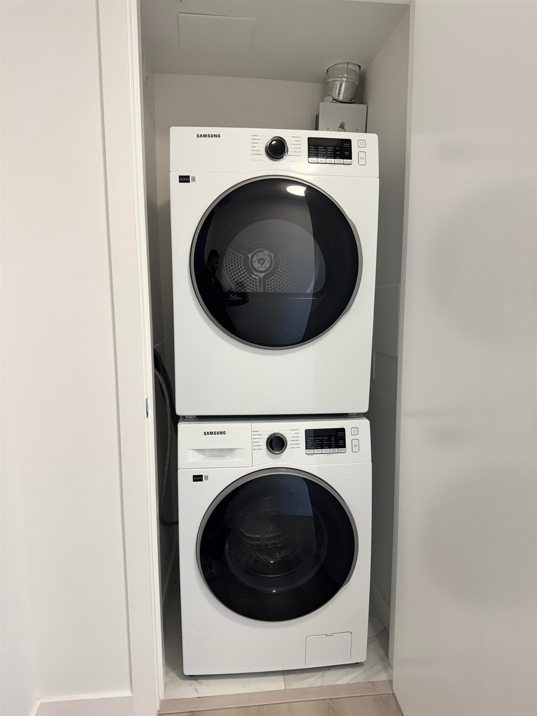 1905-10333 133 Street, Surrey, BC