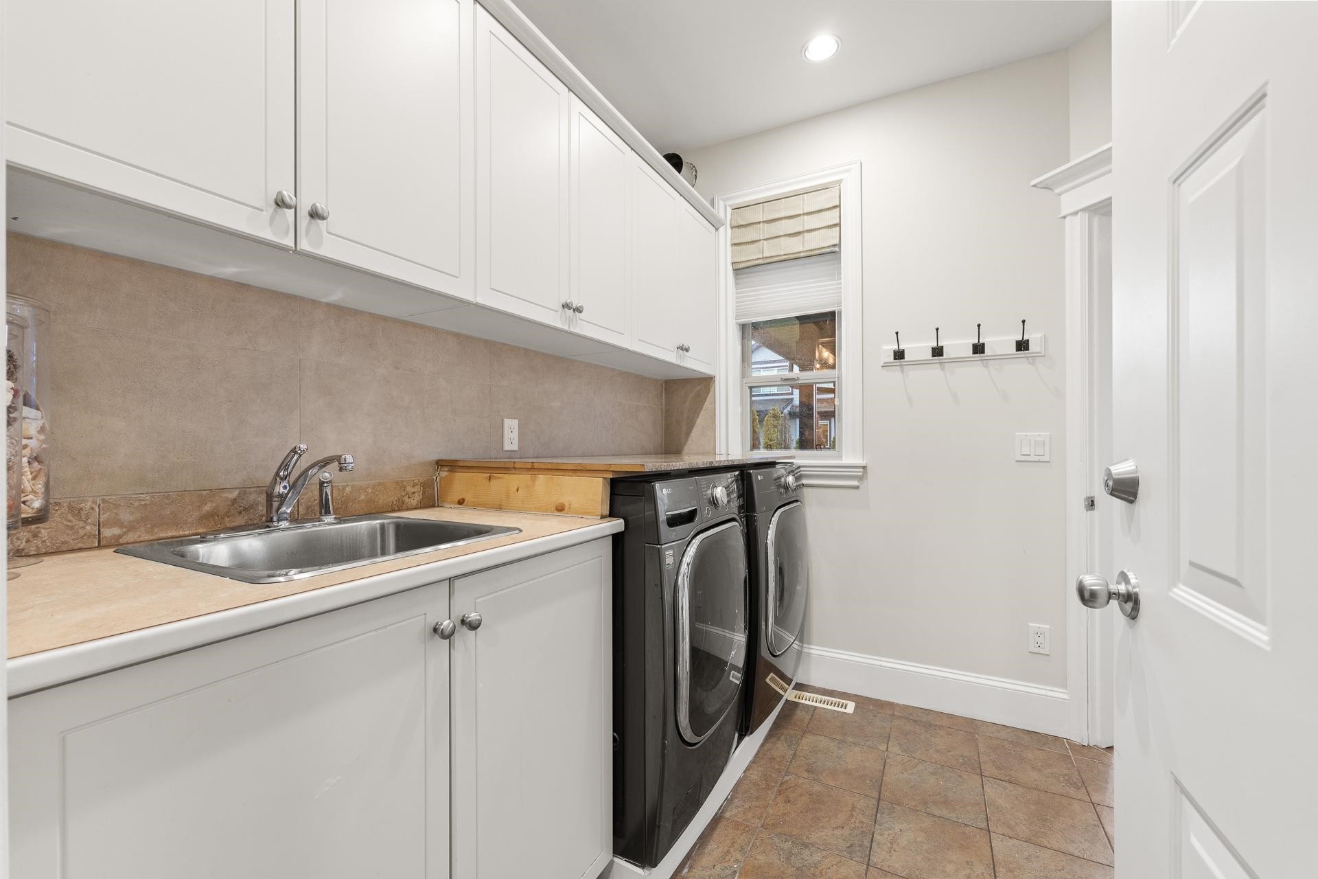 15963 Devonshire Drive, Surrey, BC