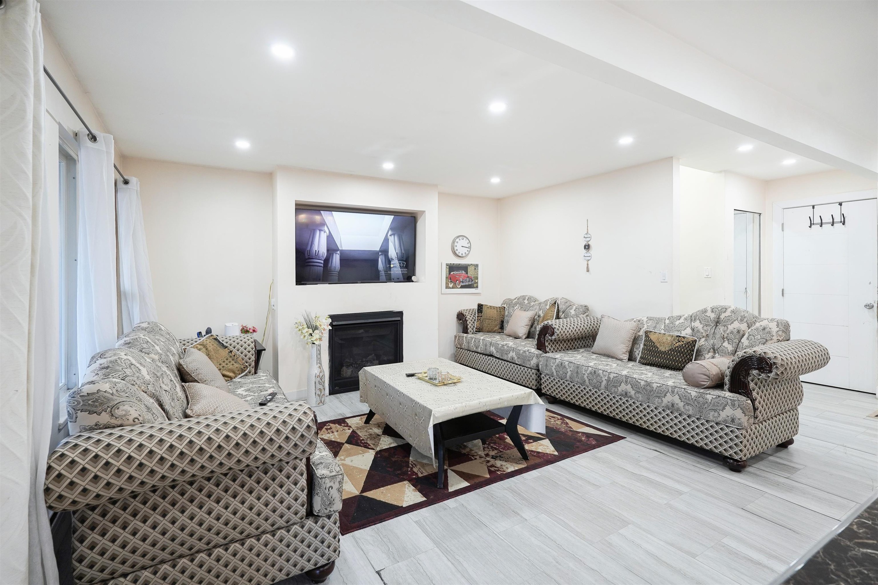 7368 Parkwood Drive, Surrey, BC