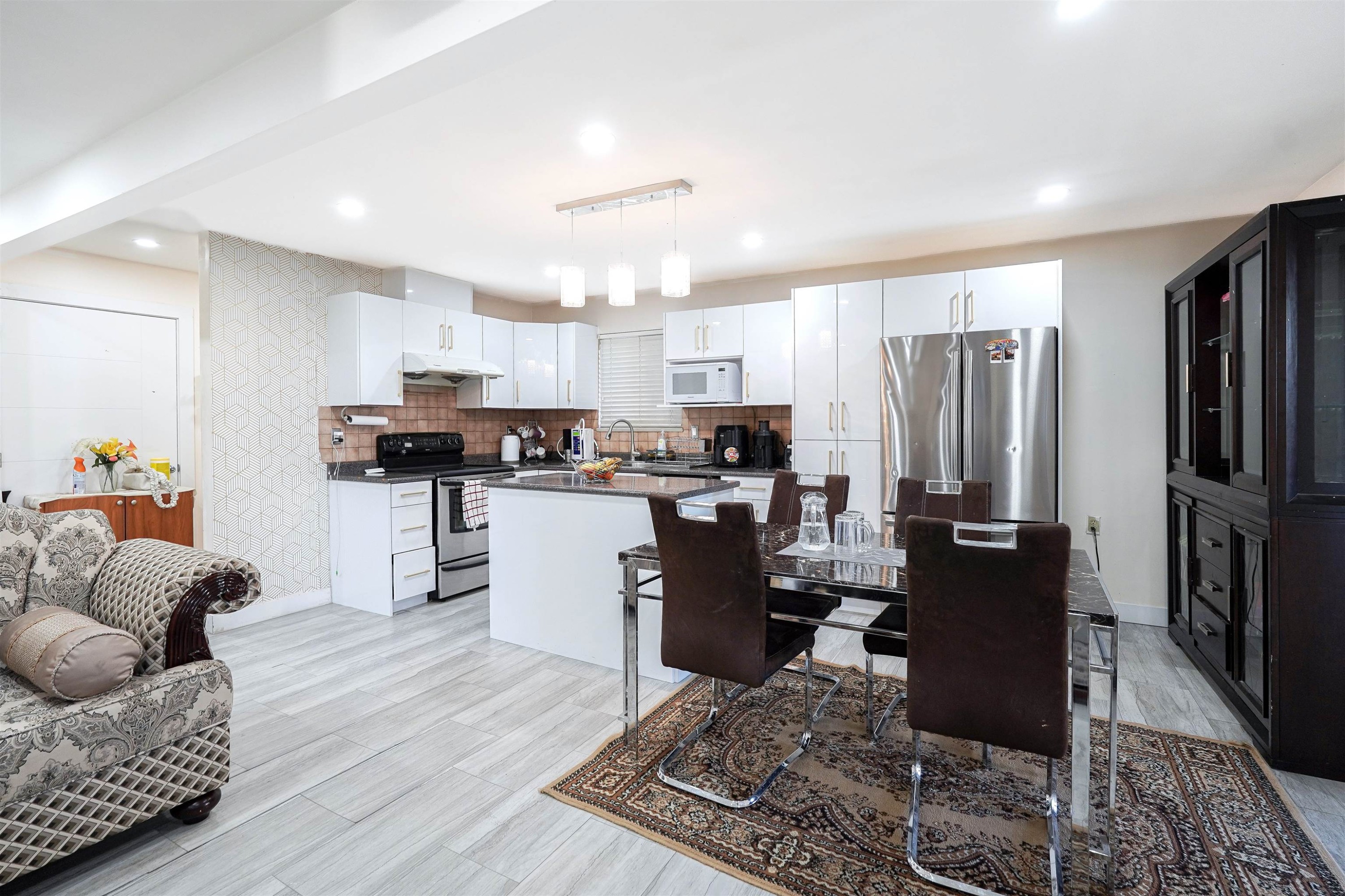 7368 Parkwood Drive, Surrey, BC