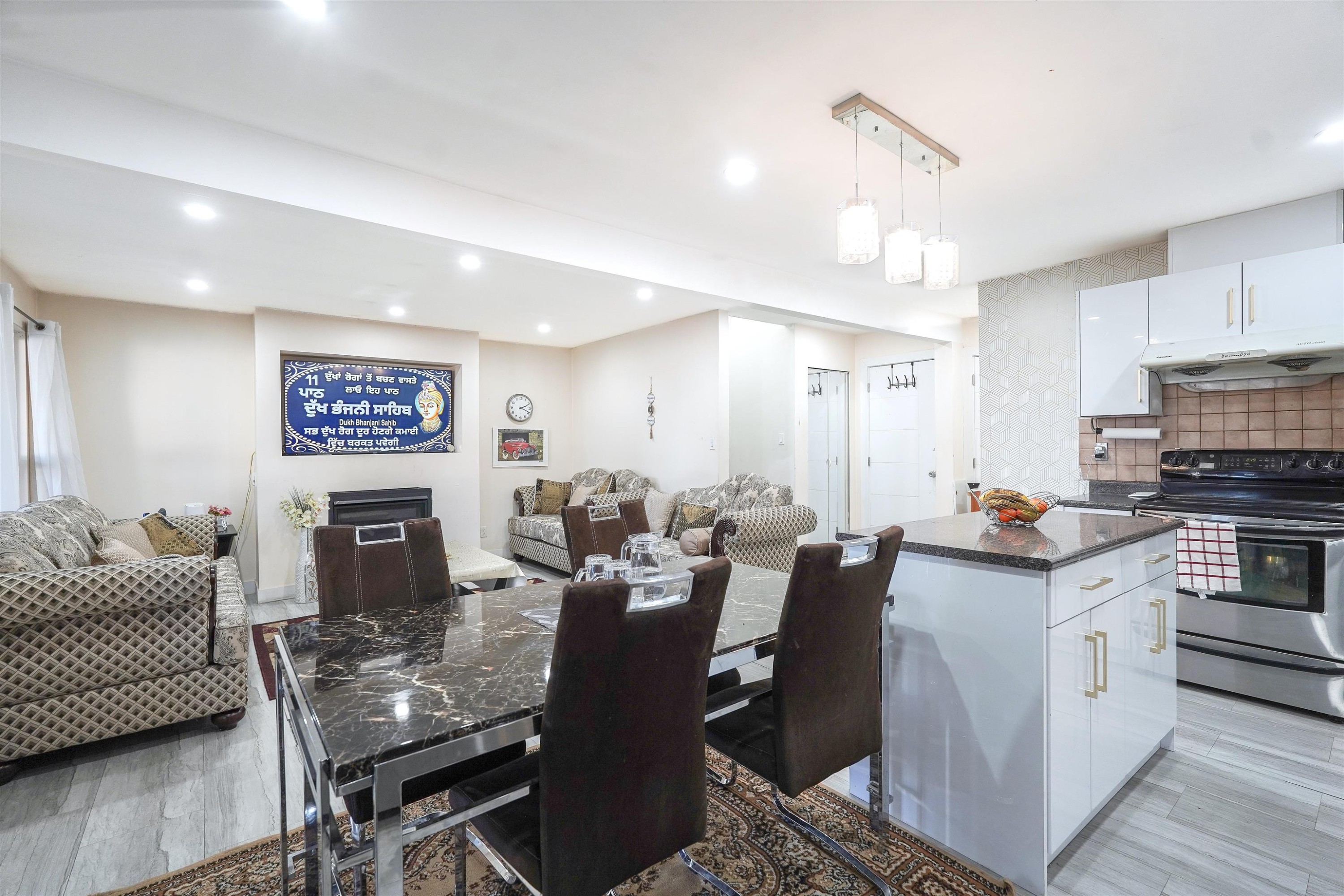 7368 Parkwood Drive, Surrey, BC