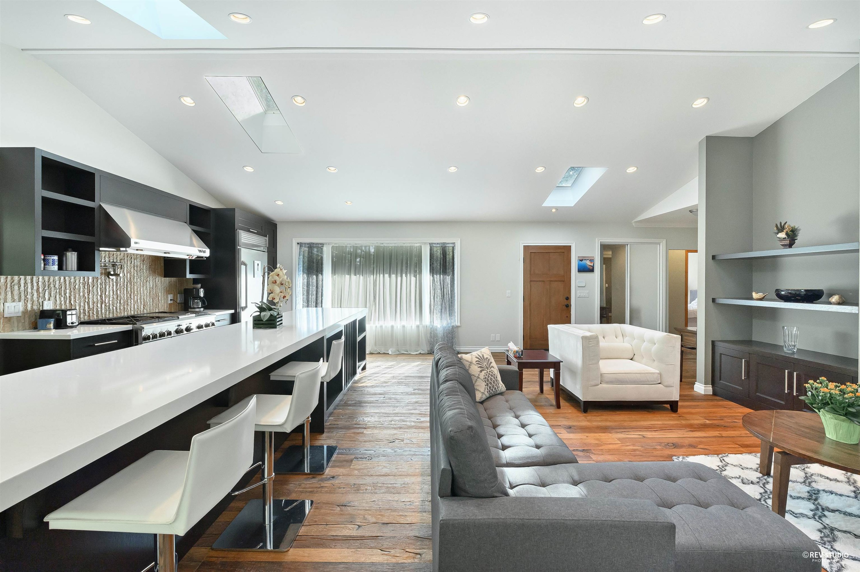 13671 16 Avenue, Surrey, BC