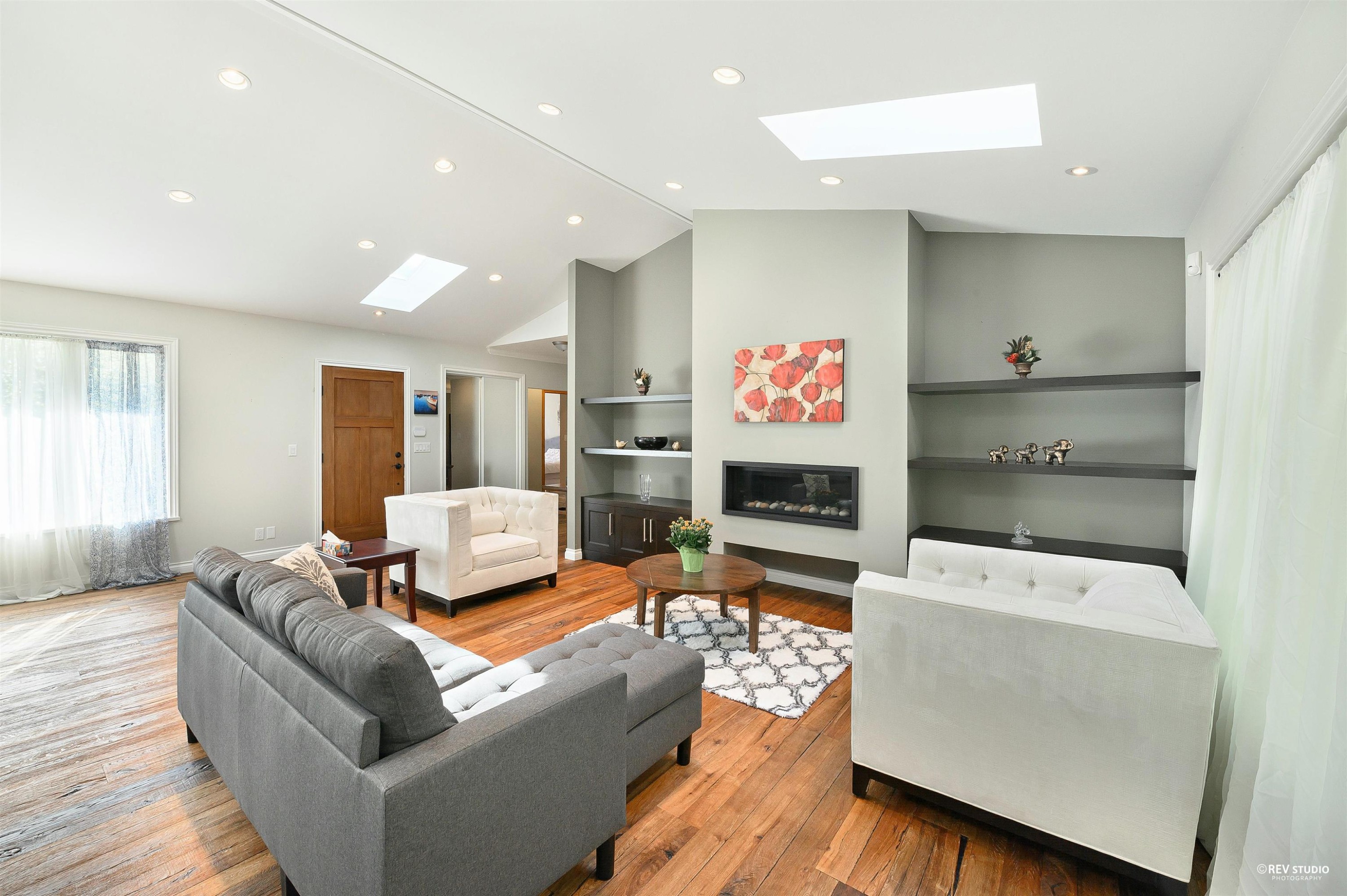 13671 16 Avenue, Surrey, BC