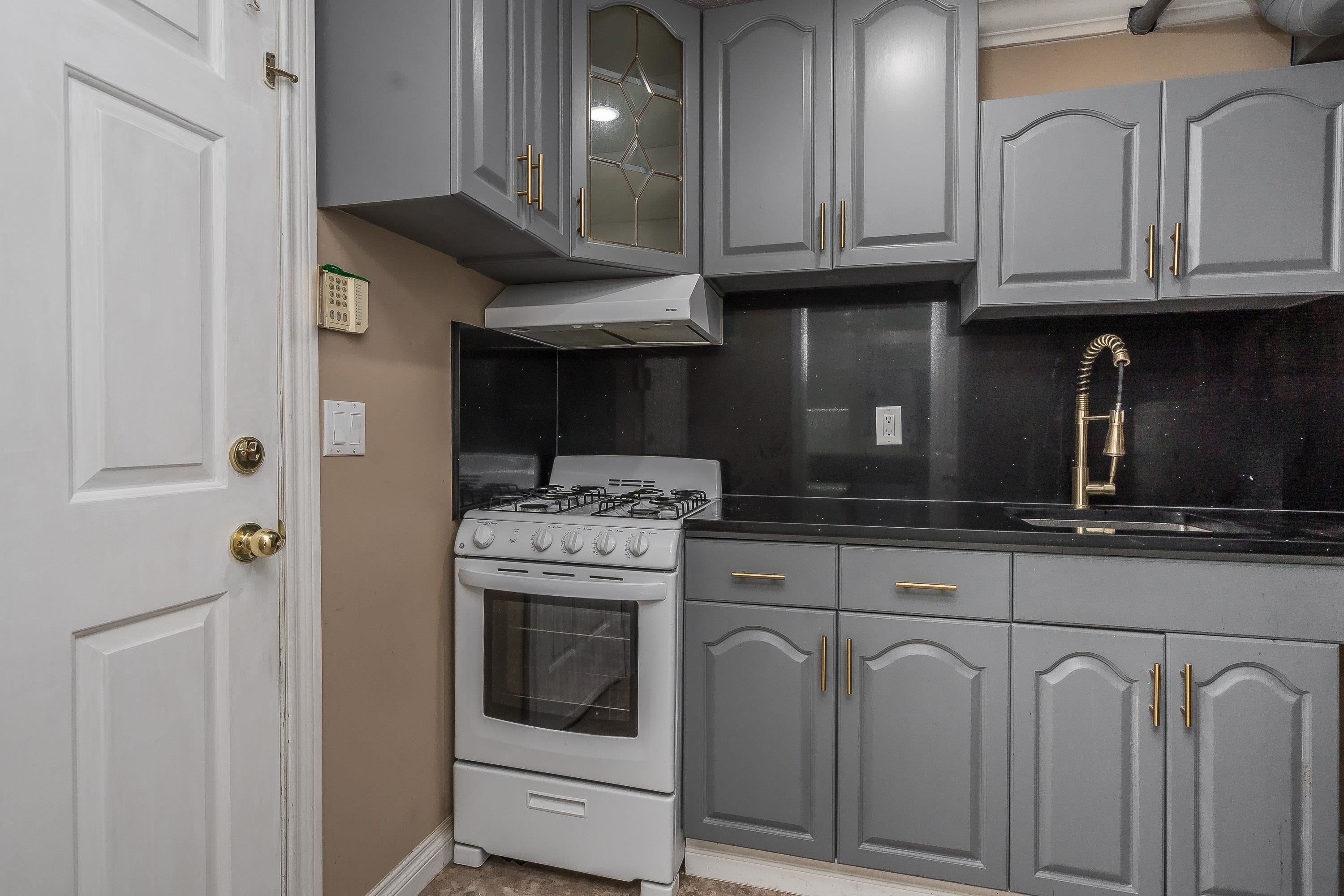 14168 85A Avenue, Surrey, BC