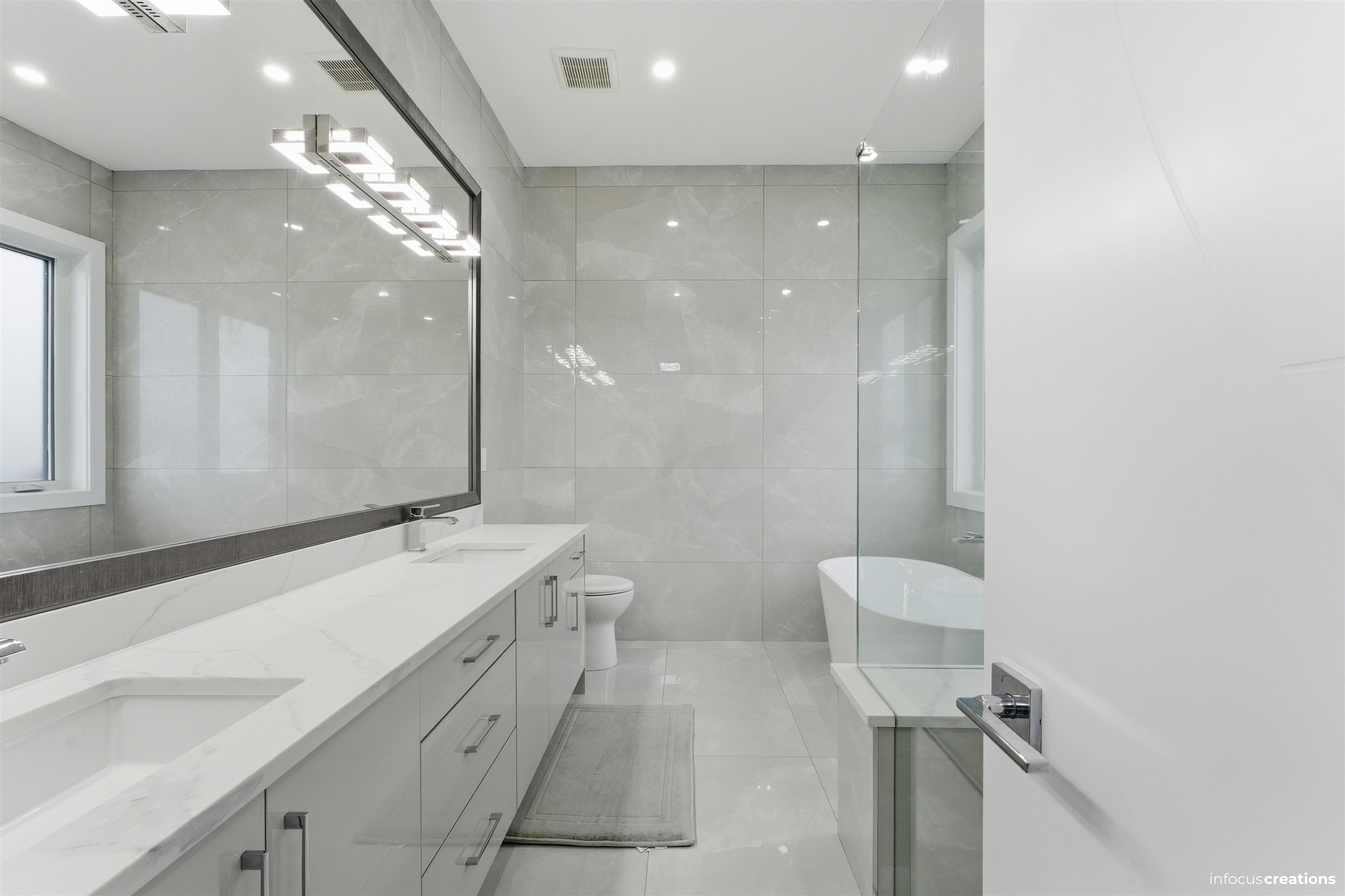 13414 60 Avenue, Surrey, BC