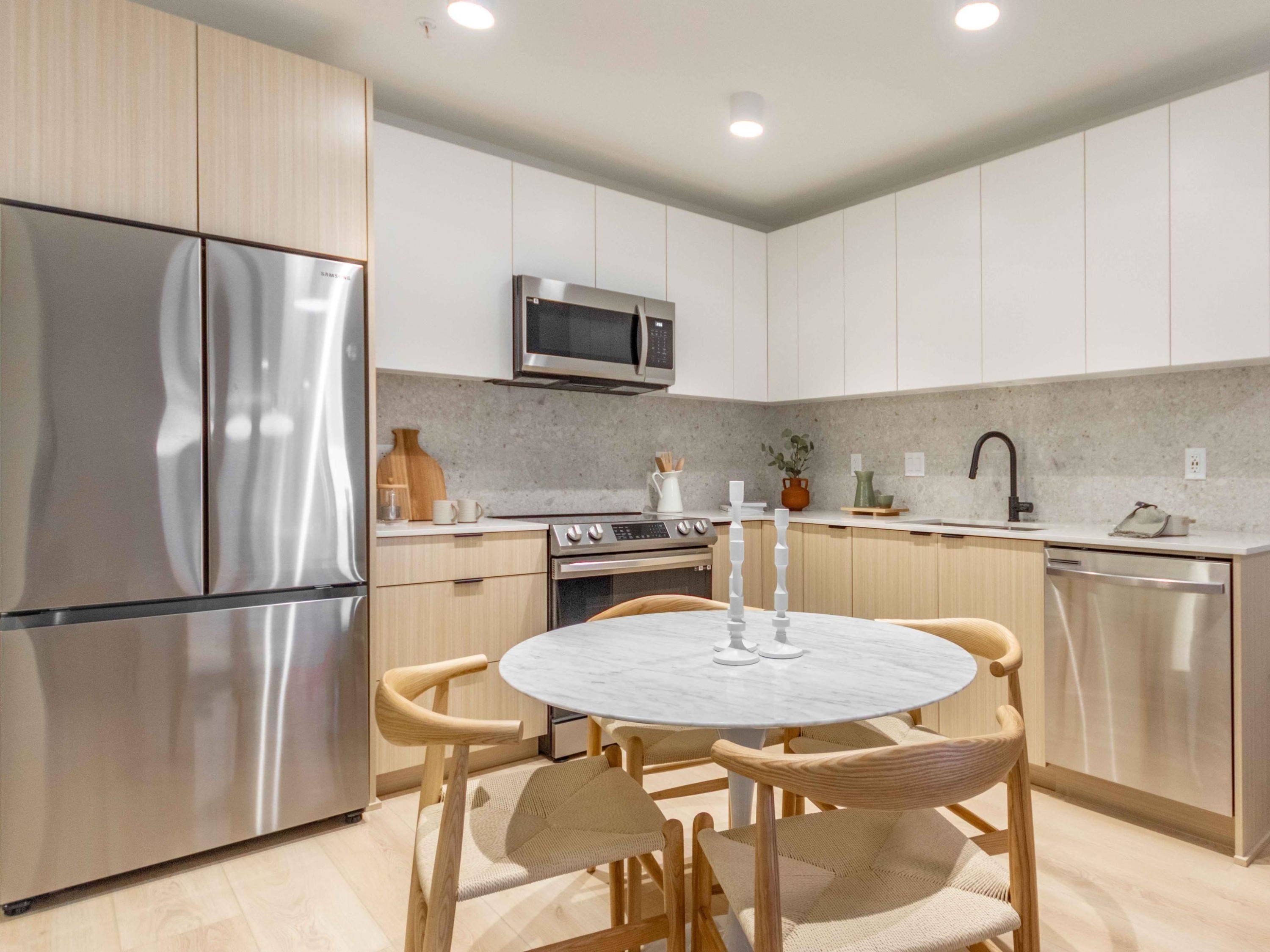 406-13455 94A Avenue, Surrey, BC