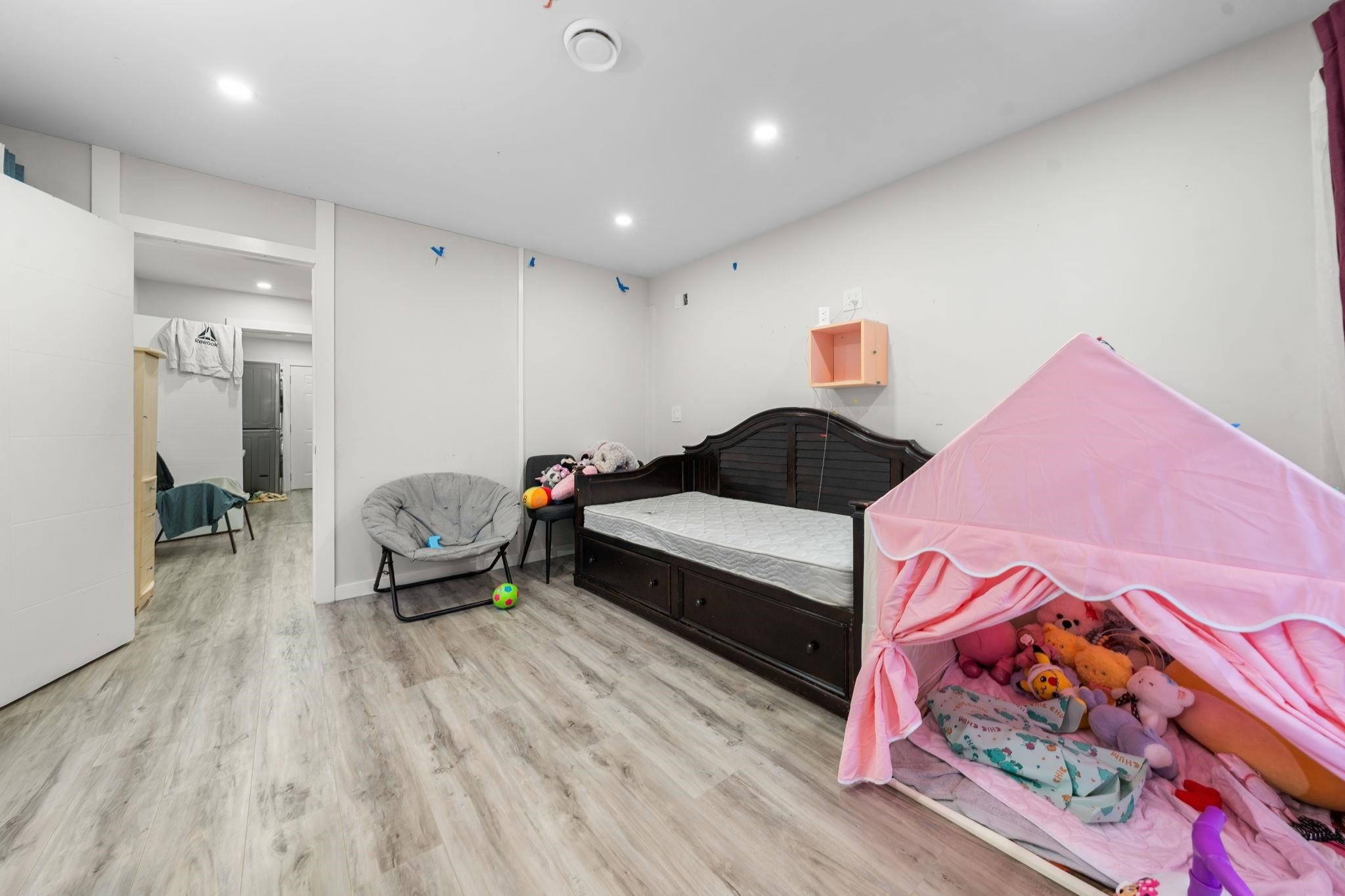 12541 77A Avenue, Surrey, BC