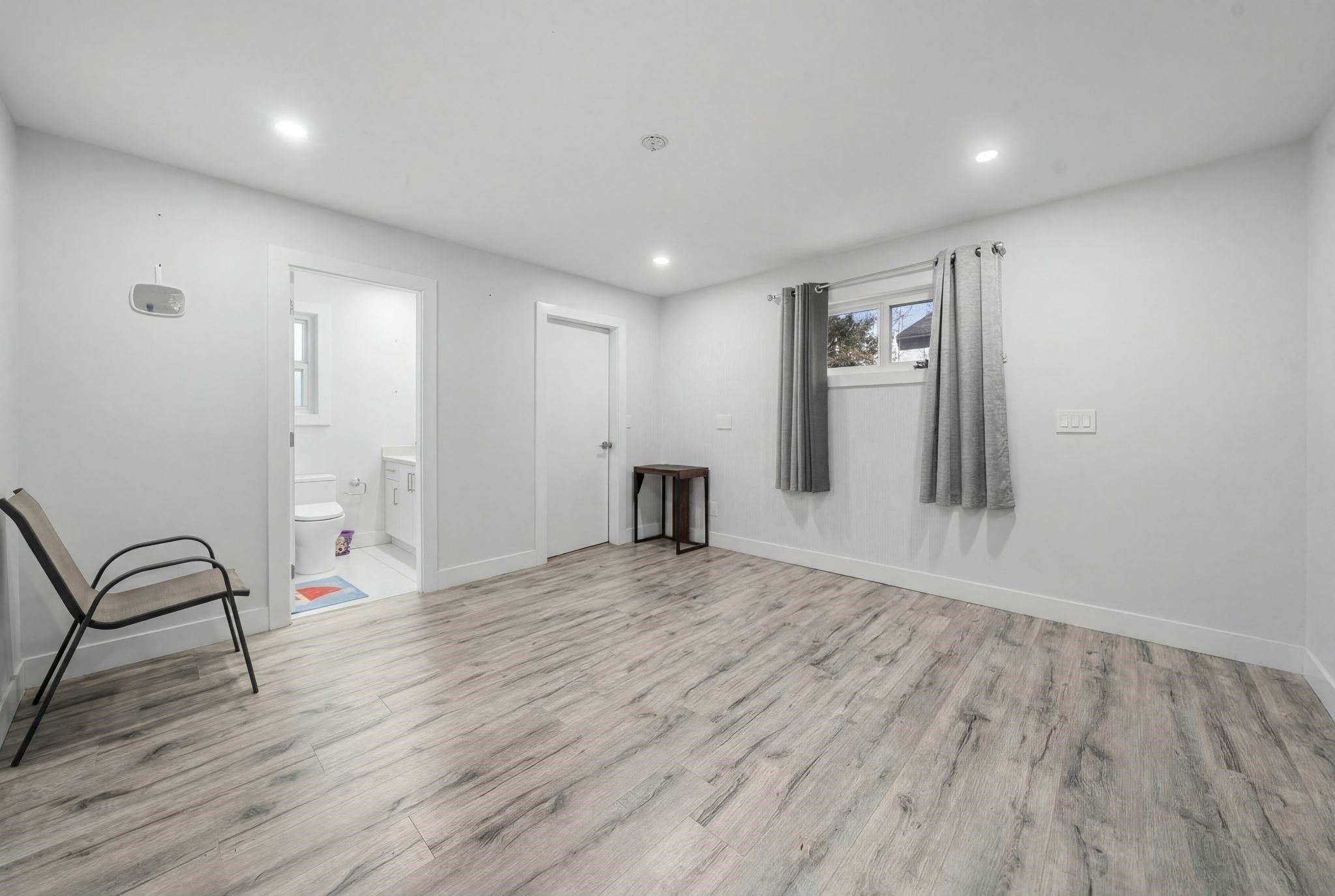 12541 77A Avenue, Surrey, BC