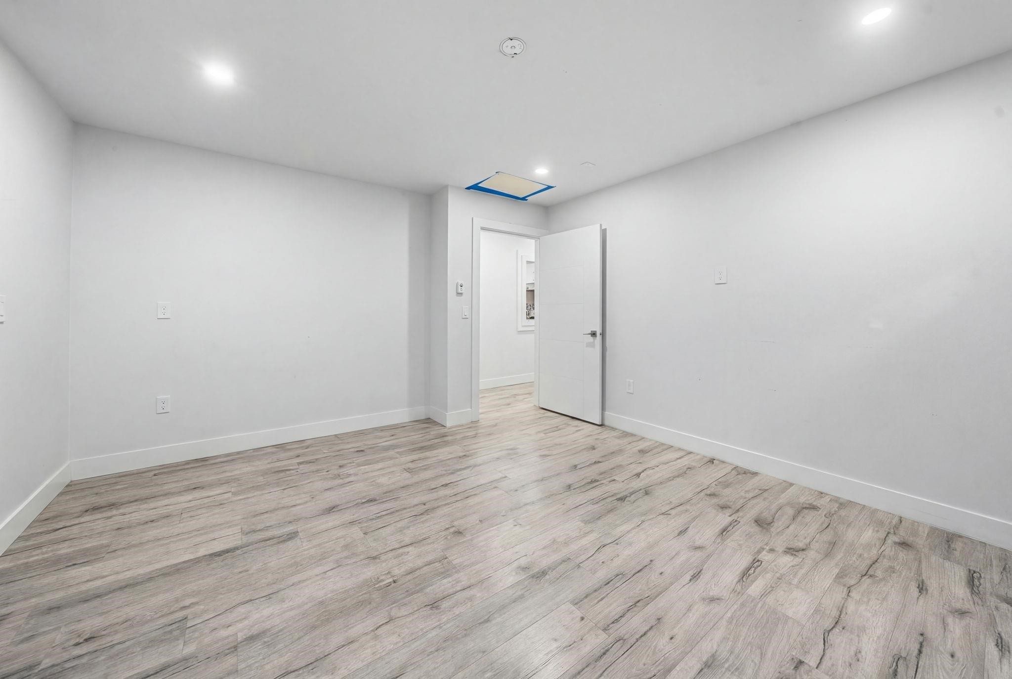 12541 77A Avenue, Surrey, BC