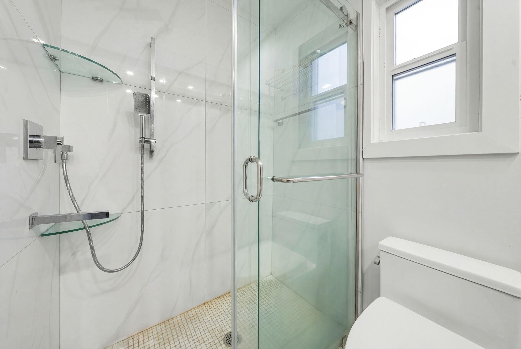 12541 77A Avenue, Surrey, BC