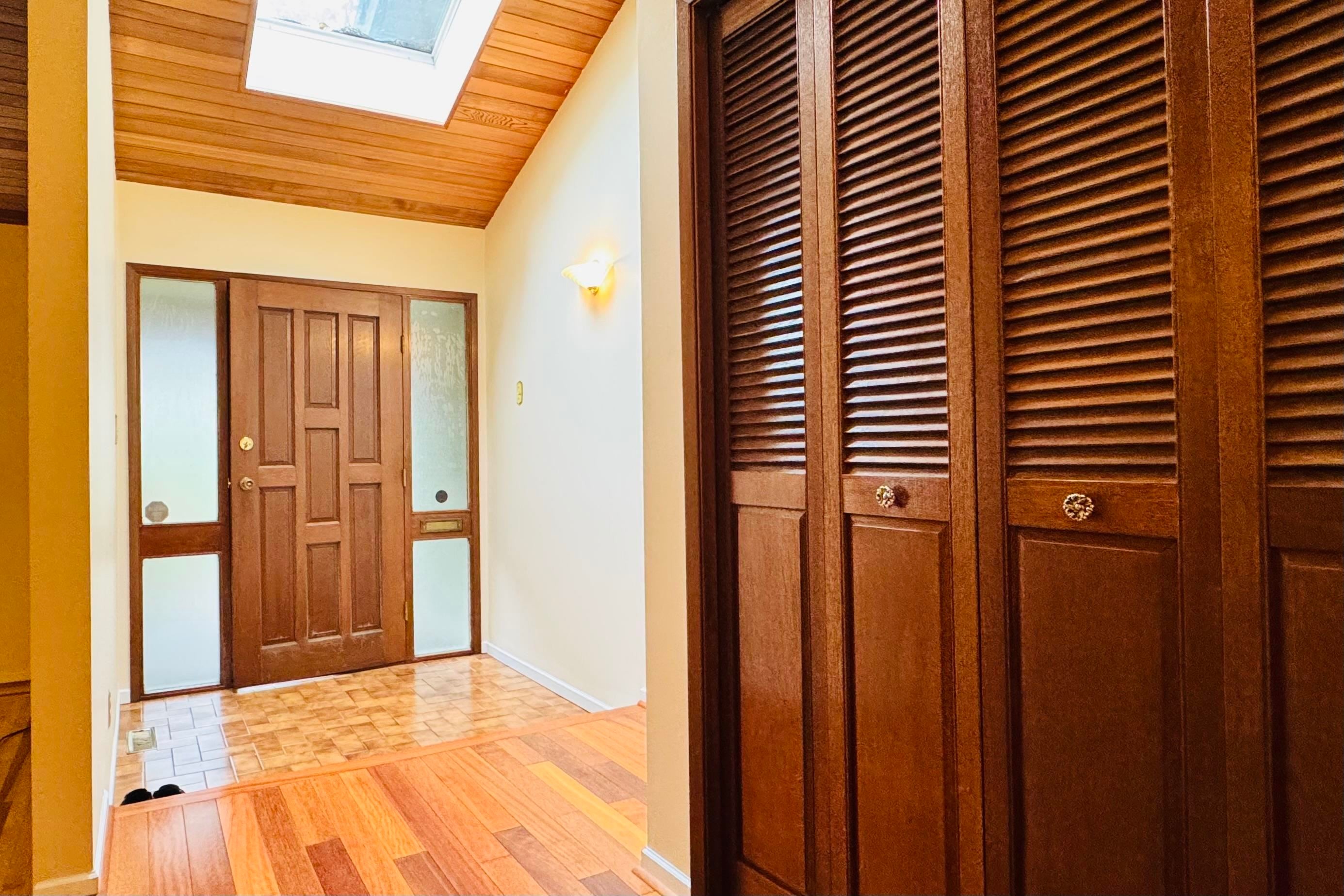 6830 Cedarbrook Place, Delta, BC