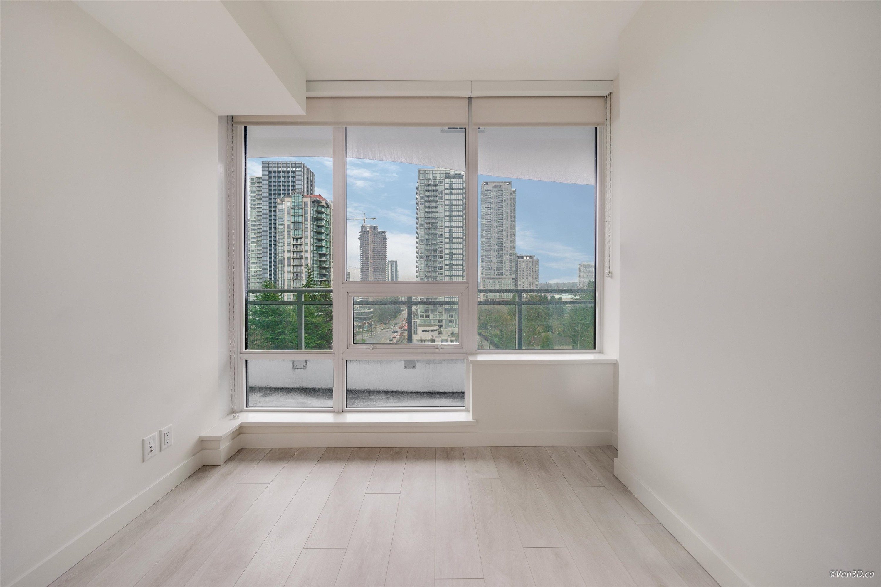 903-13318 104 Avenue, Surrey, BC