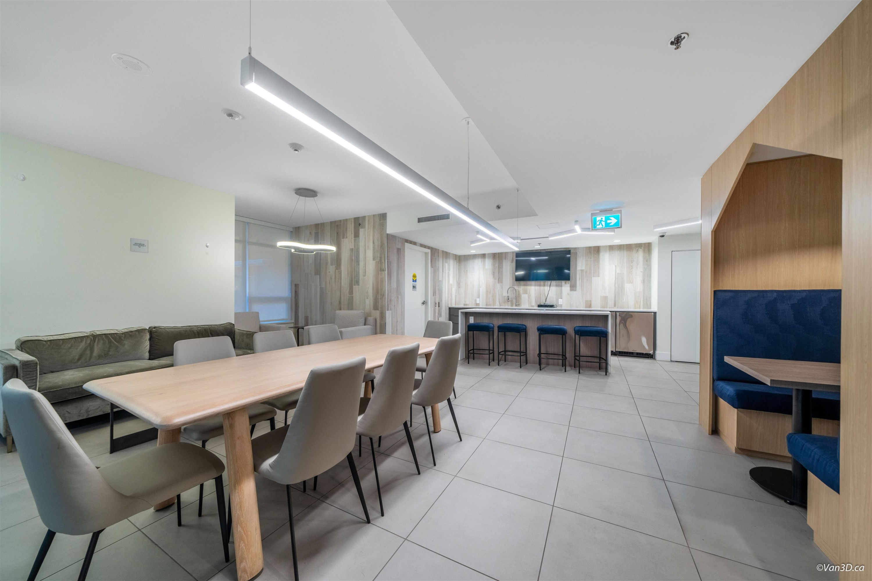 903-13318 104 Avenue, Surrey, BC