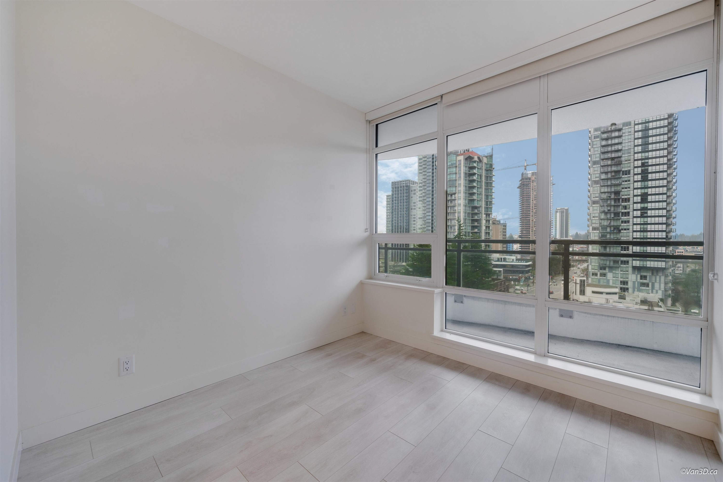 903-13318 104 Avenue, Surrey, BC