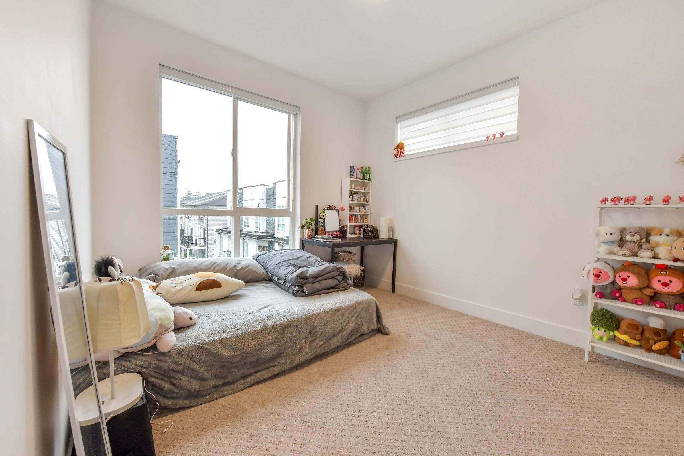 19-18855 72 Avenue, Surrey, BC