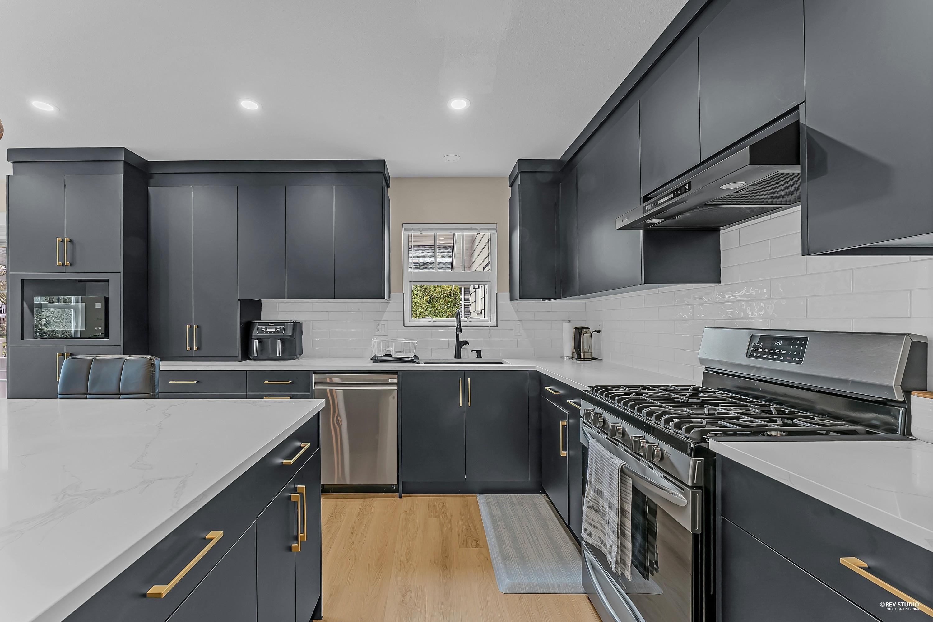 21-15188 62A Avenue, Surrey, BC