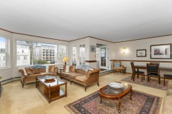 302-32098 George Ferguson Way Abbotsford, BC V2T 2K6