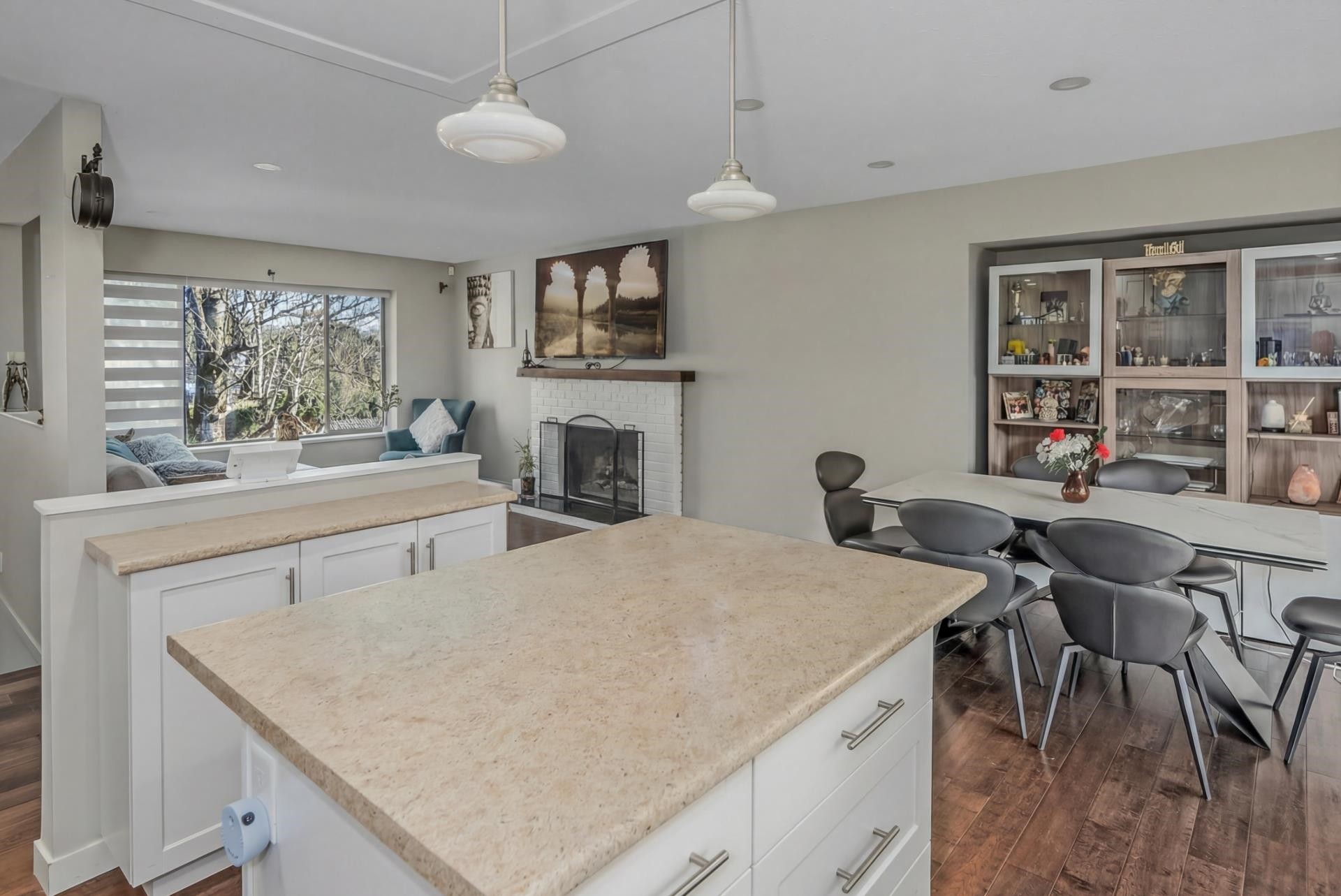 1981 158A Street, Surrey, BC