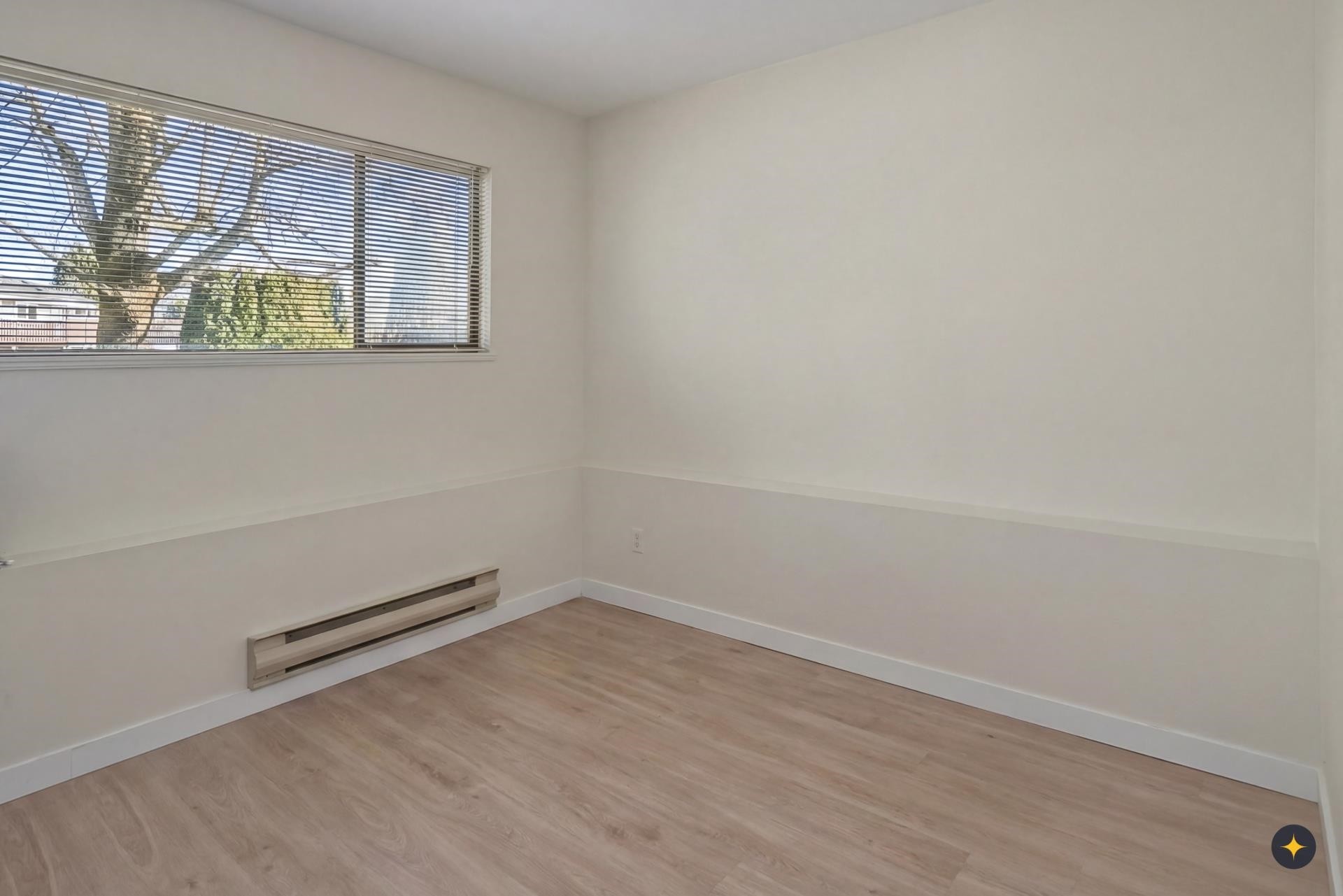 1981 158A Street, Surrey, BC