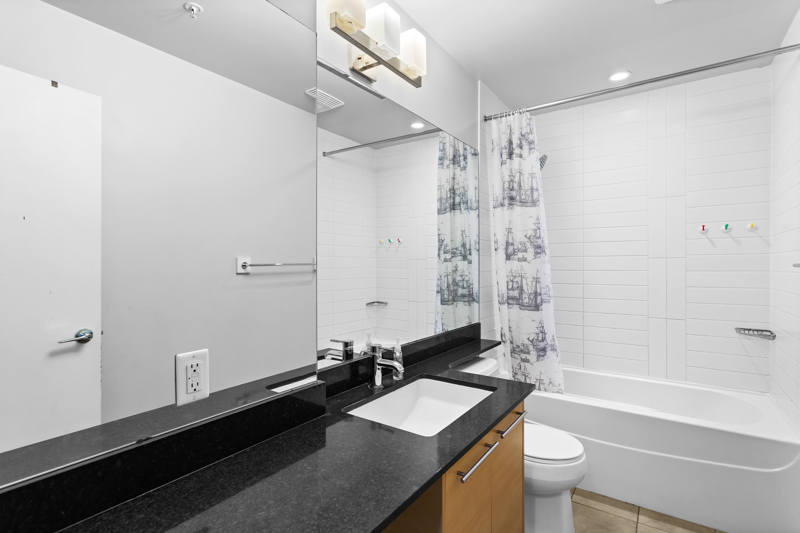 2209-13399 104 Avenue, Surrey, BC