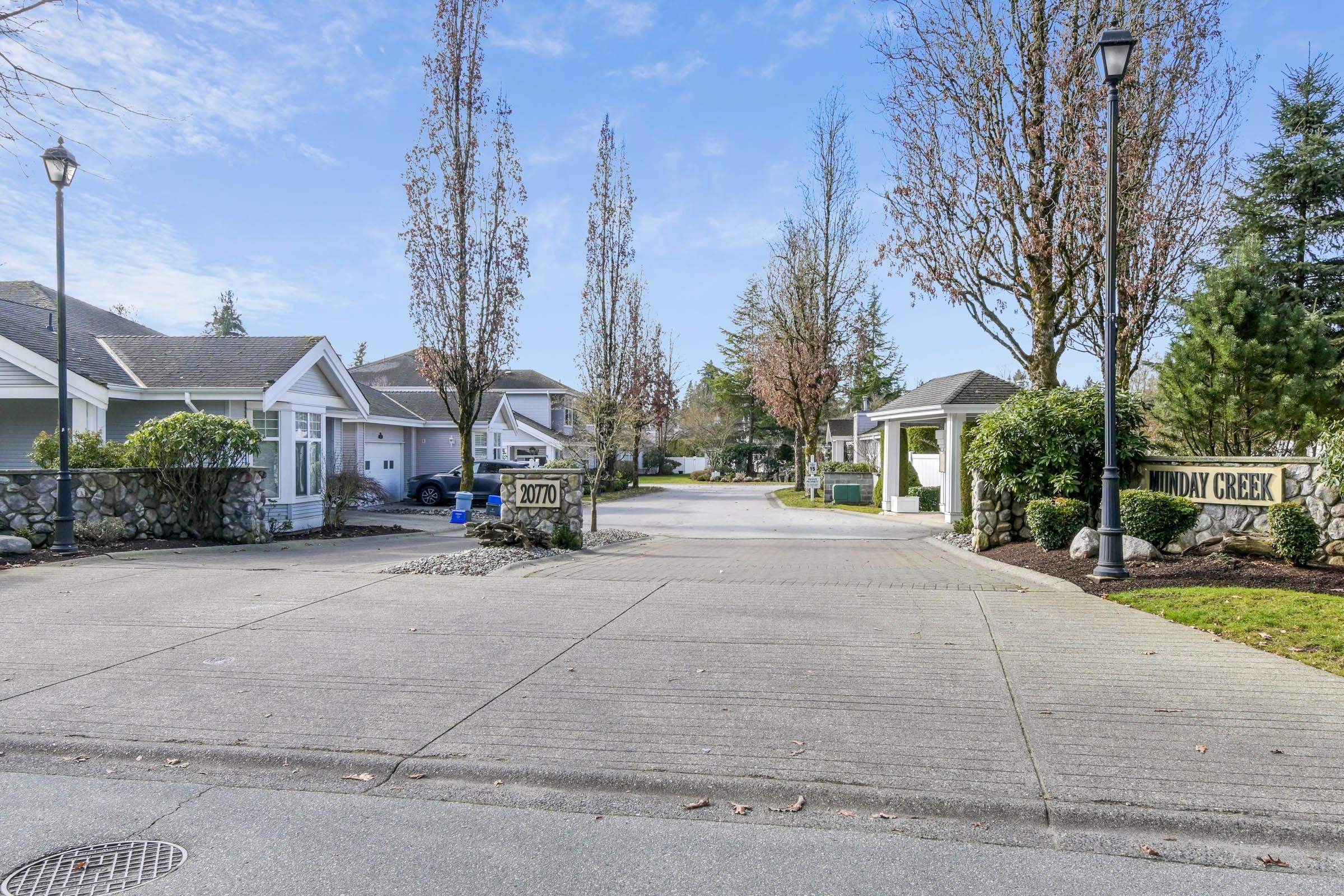 22-20770 97B Avenue, Langley, BC