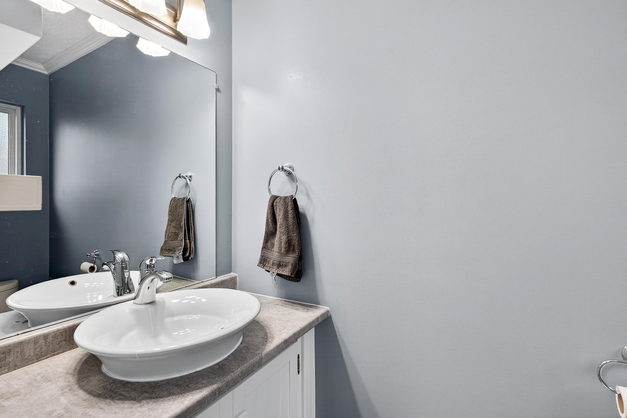 5879 184B Street, Surrey, BC