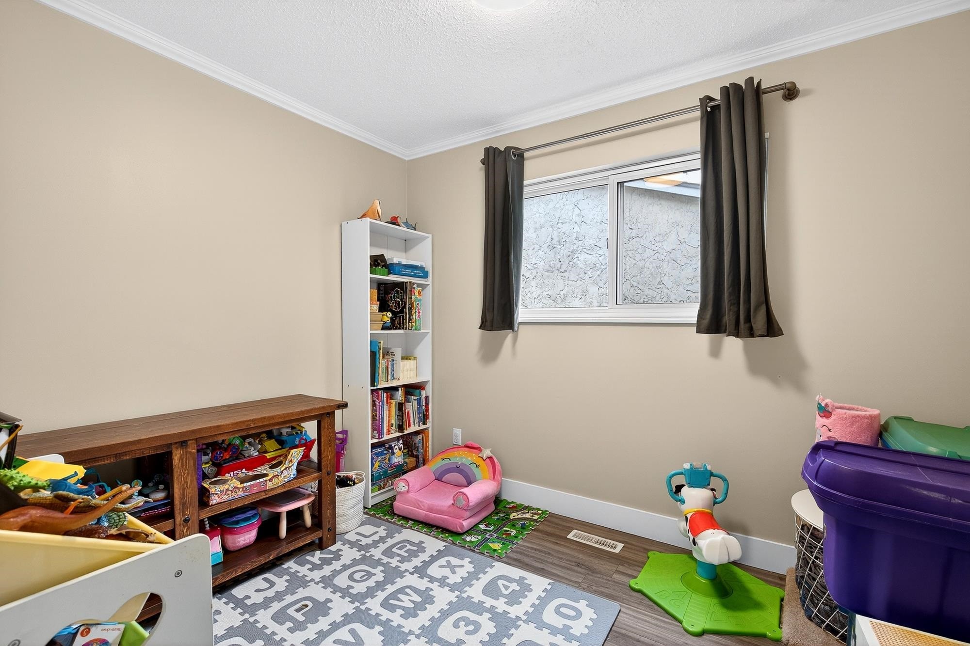 5879 184B Street, Surrey, BC