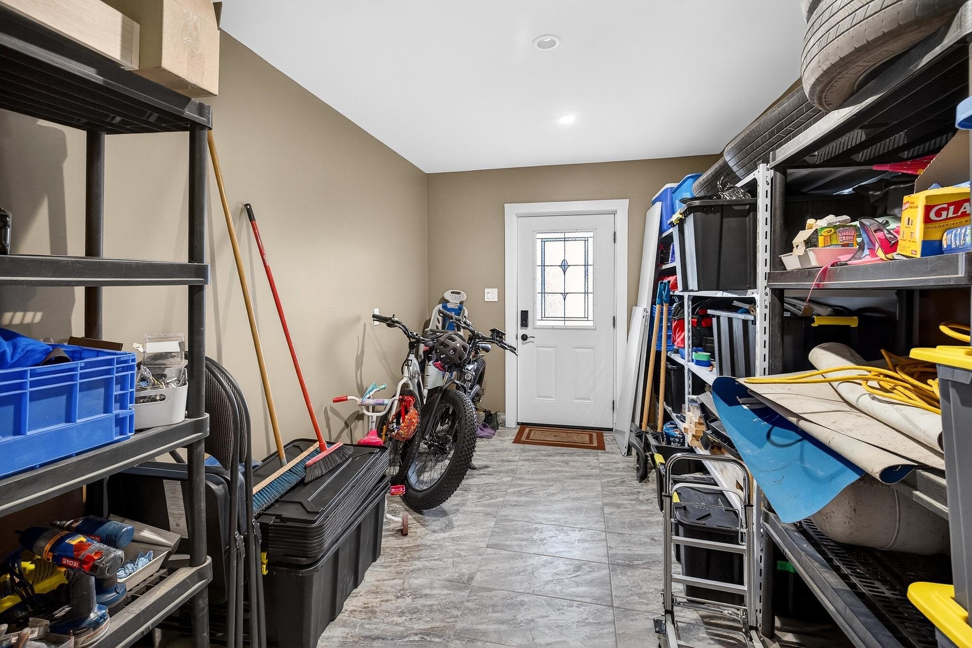 5879 184B Street, Surrey, BC