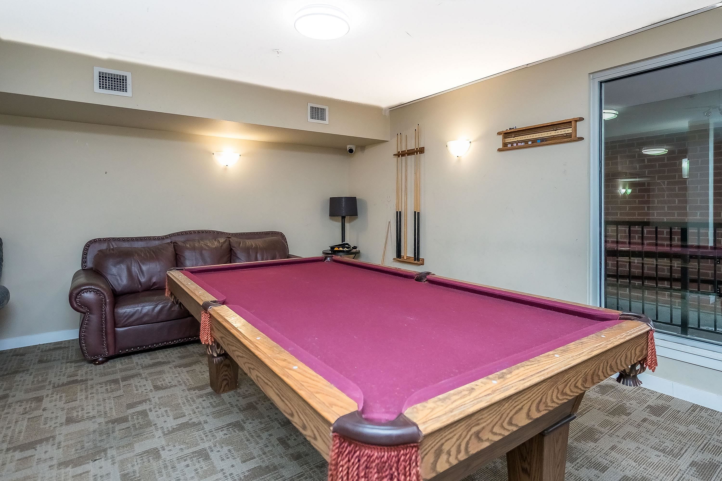 313-10688 140 Street, Surrey, BC