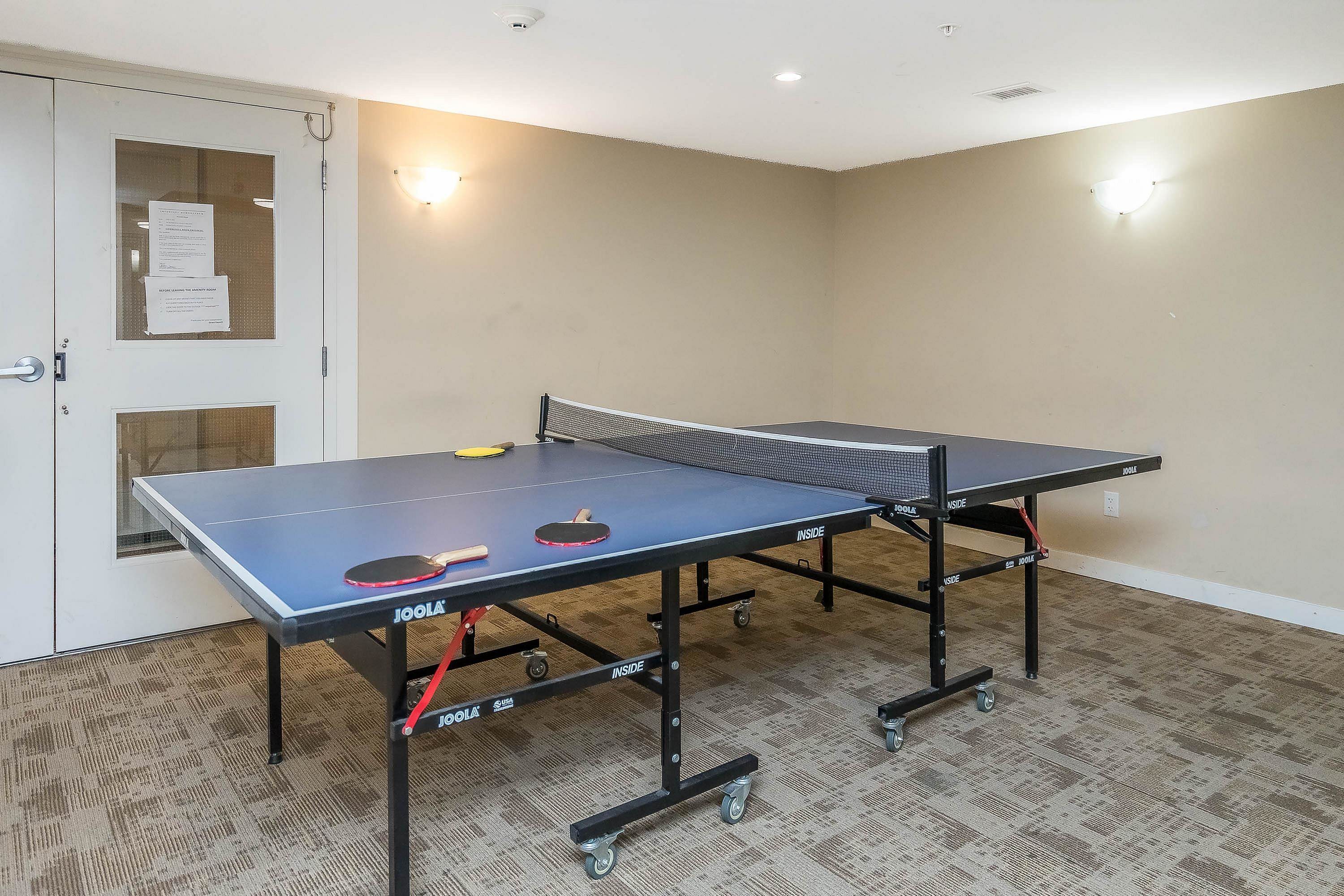 313-10688 140 Street, Surrey, BC