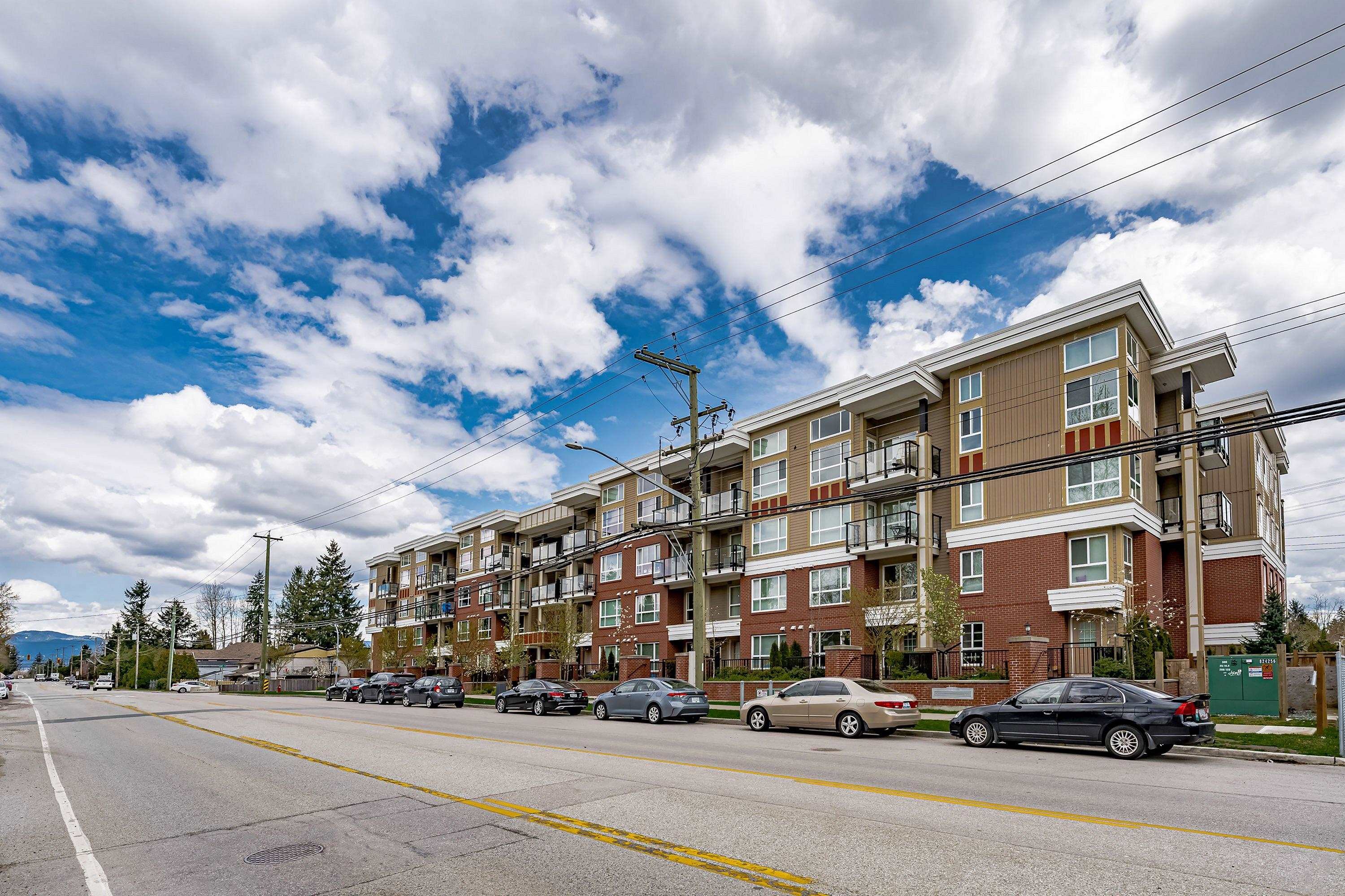 313-10688 140 Street, Surrey, BC