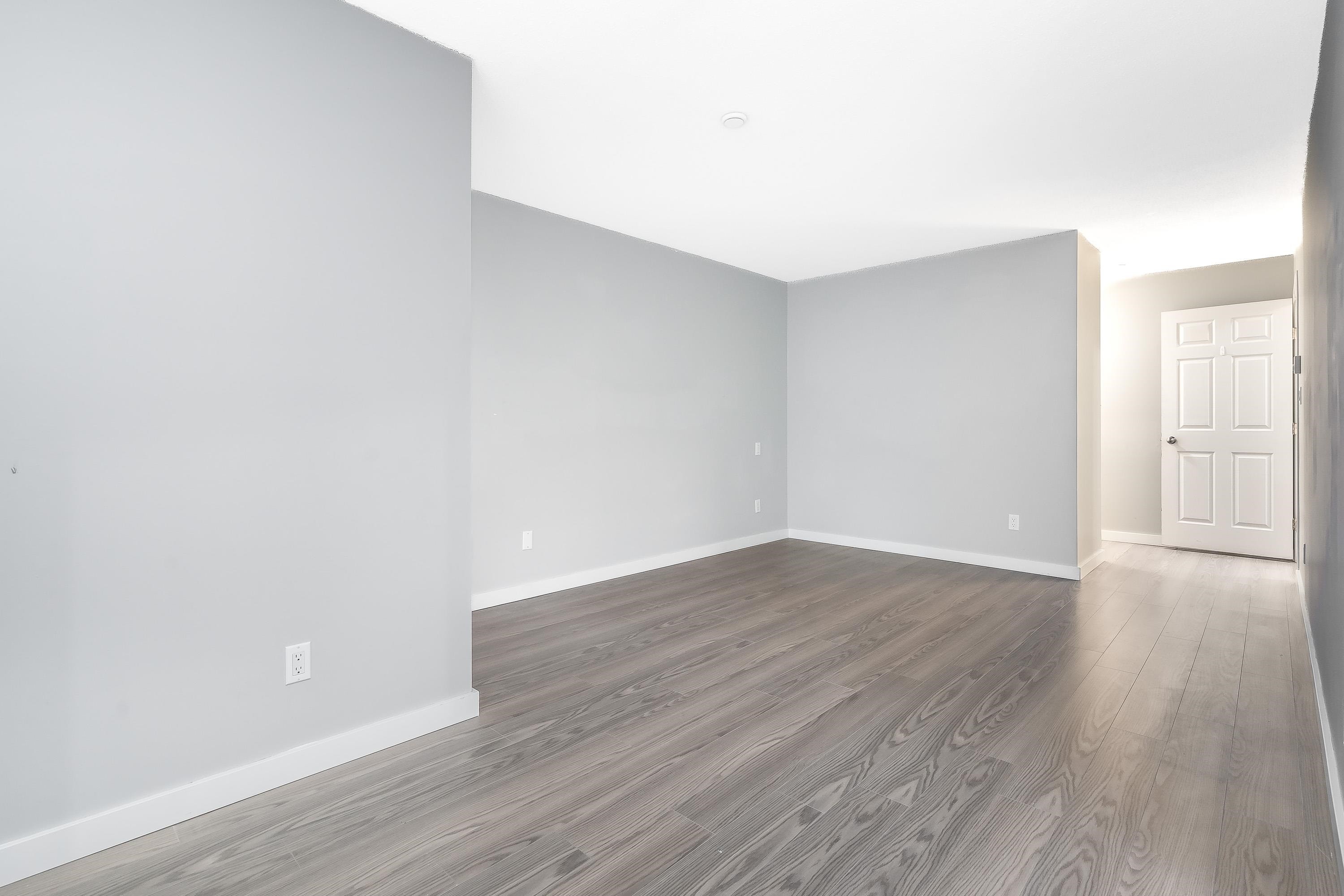 307-16137 83 Avenue, Surrey, BC