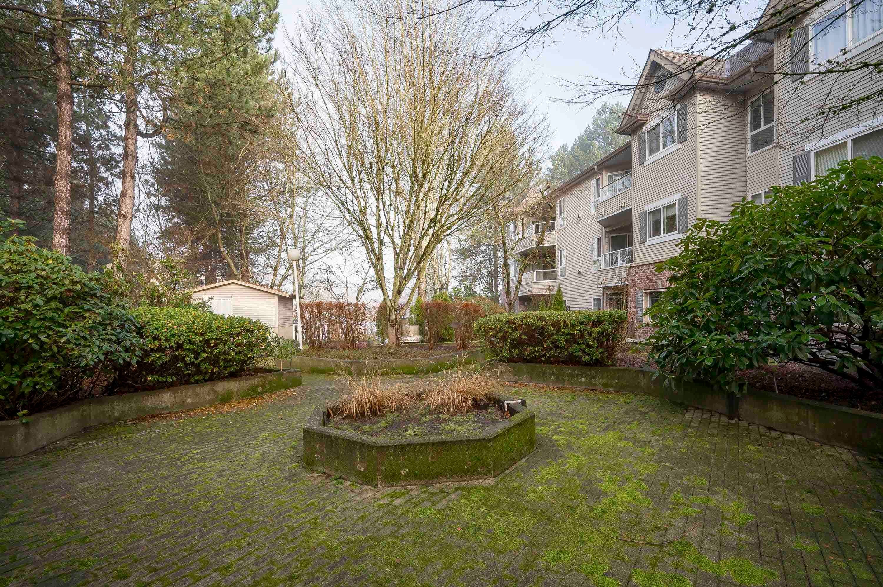 307-16137 83 Avenue, Surrey, BC