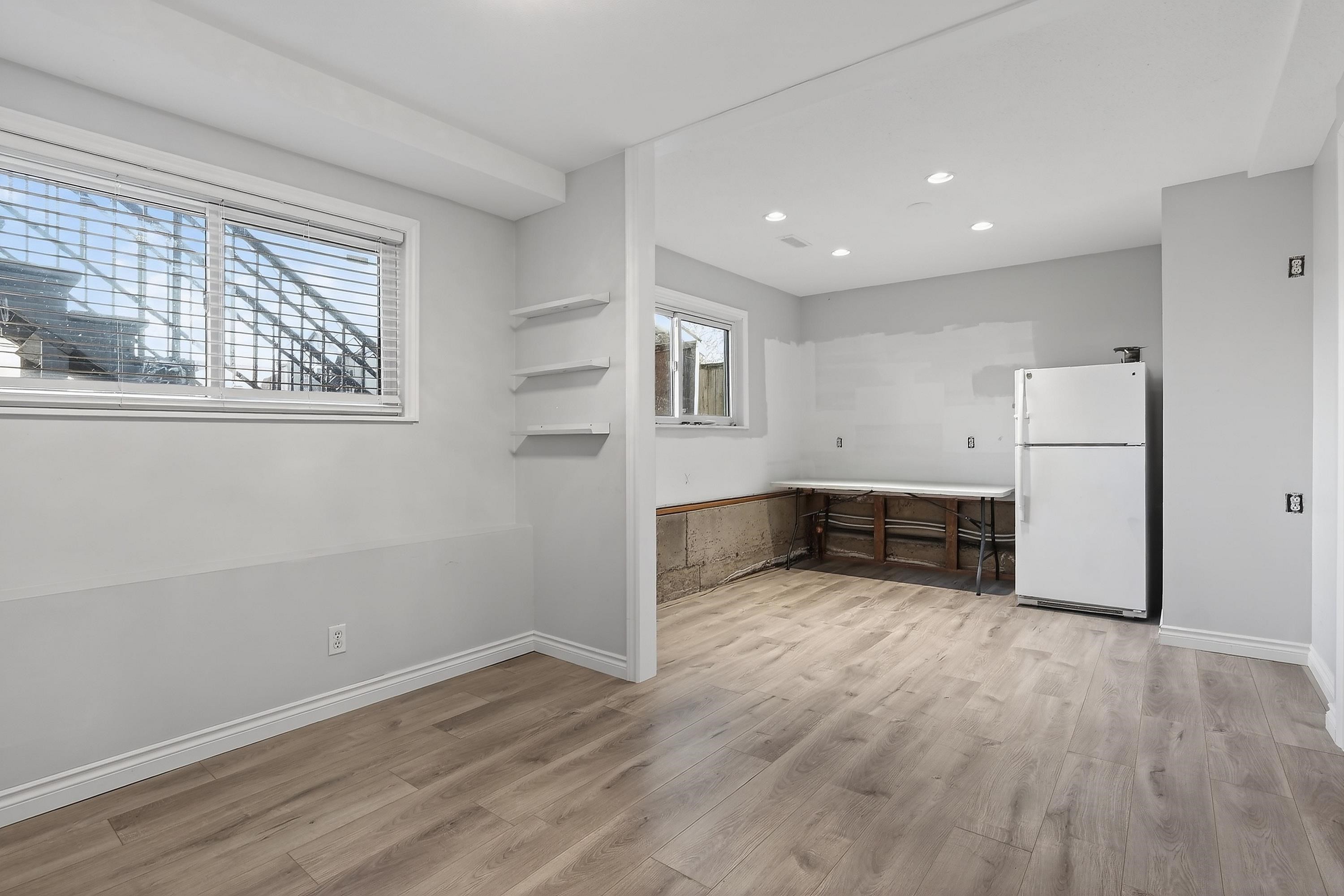 19529 60A Avenue, Surrey, BC