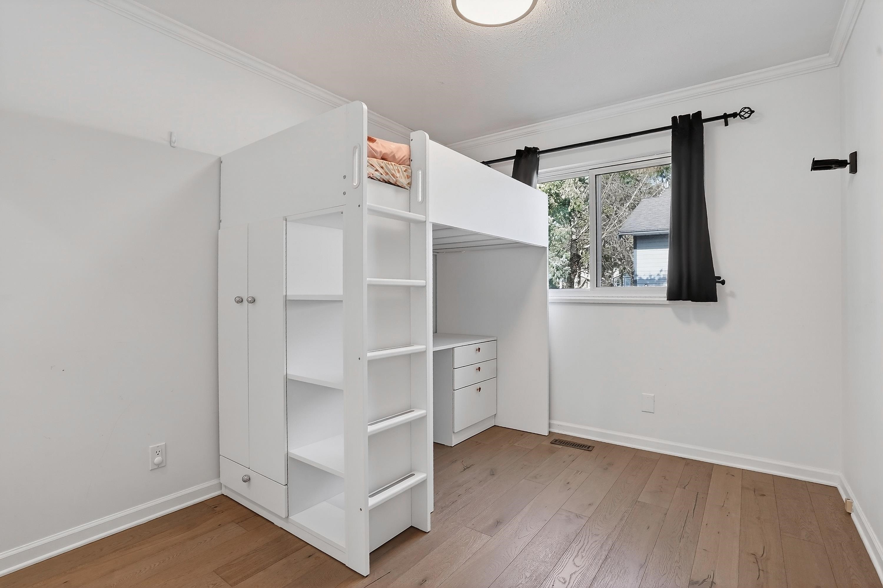 19529 60A Avenue, Surrey, BC