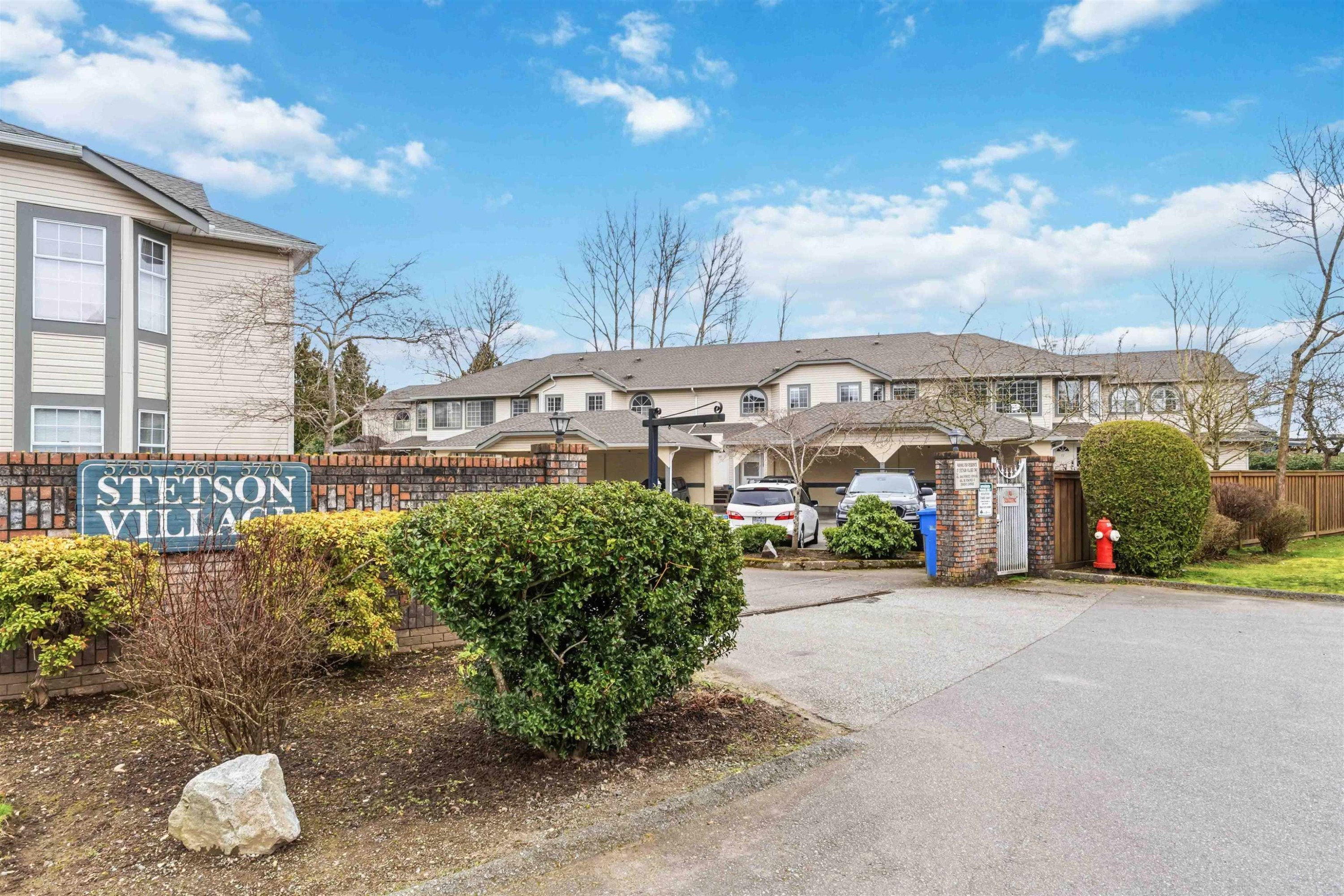 18-5750 174 Street, Surrey, BC