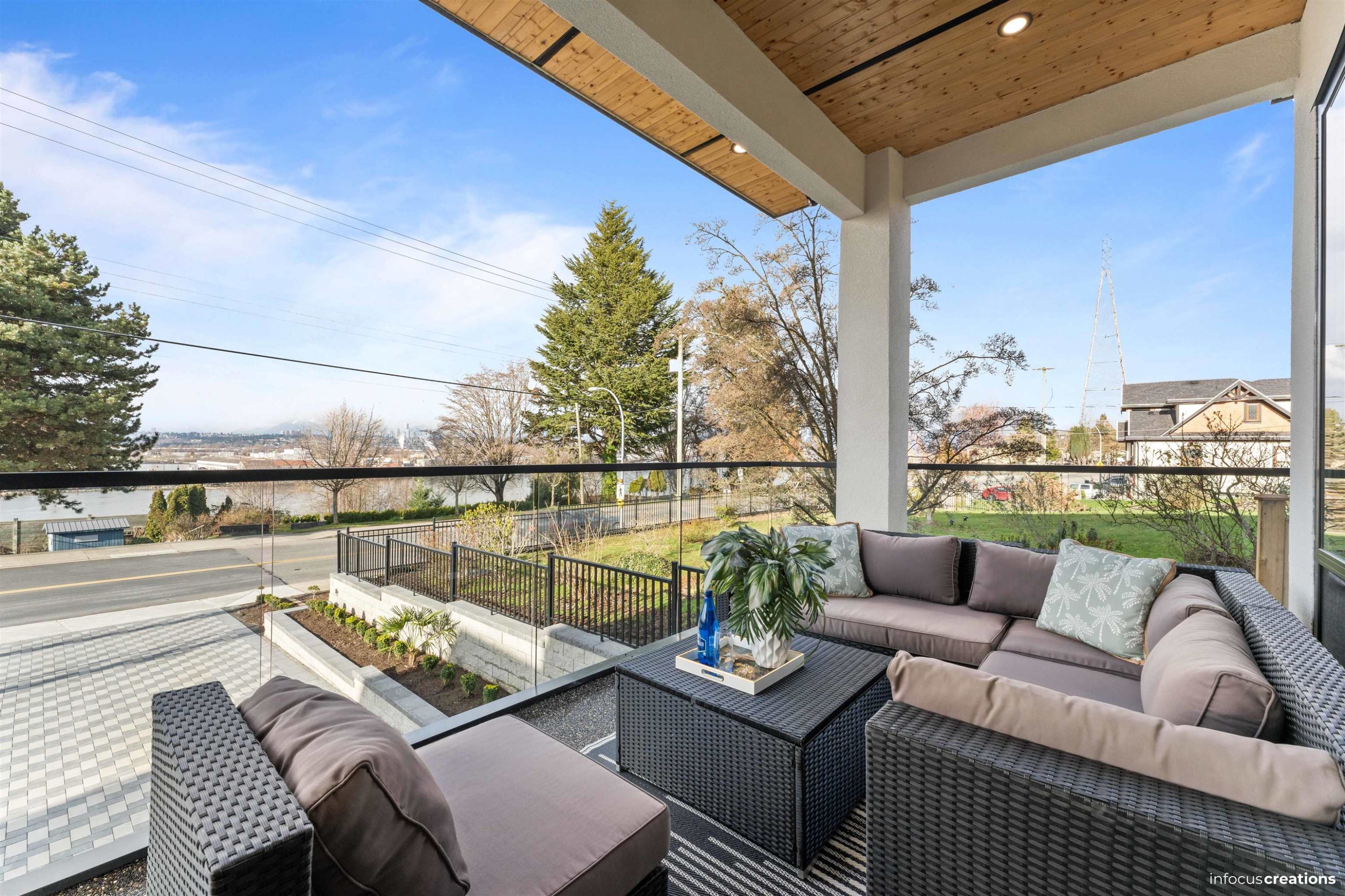 10634 River Road, Delta, BC