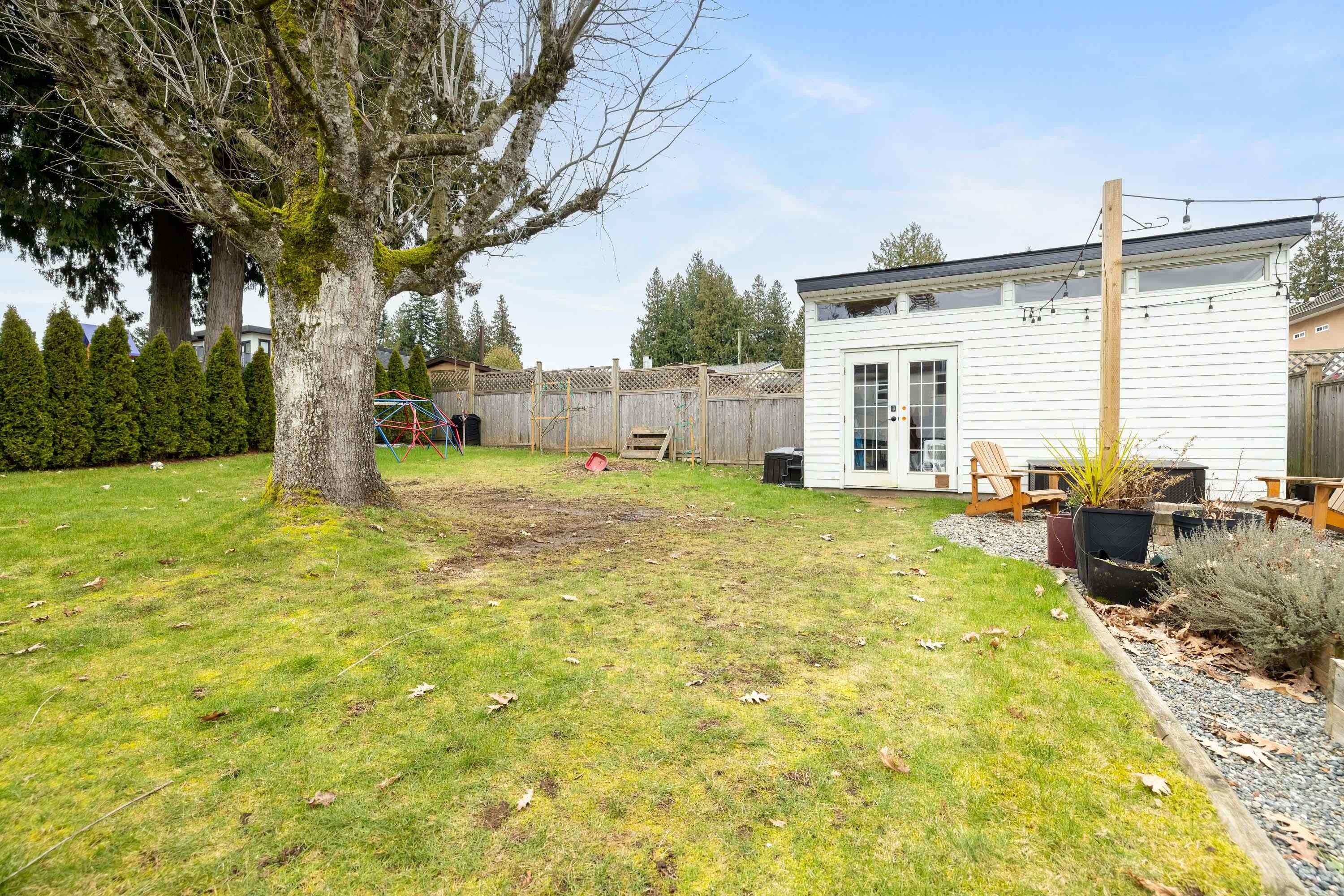 11516 97 Avenue, Surrey, BC