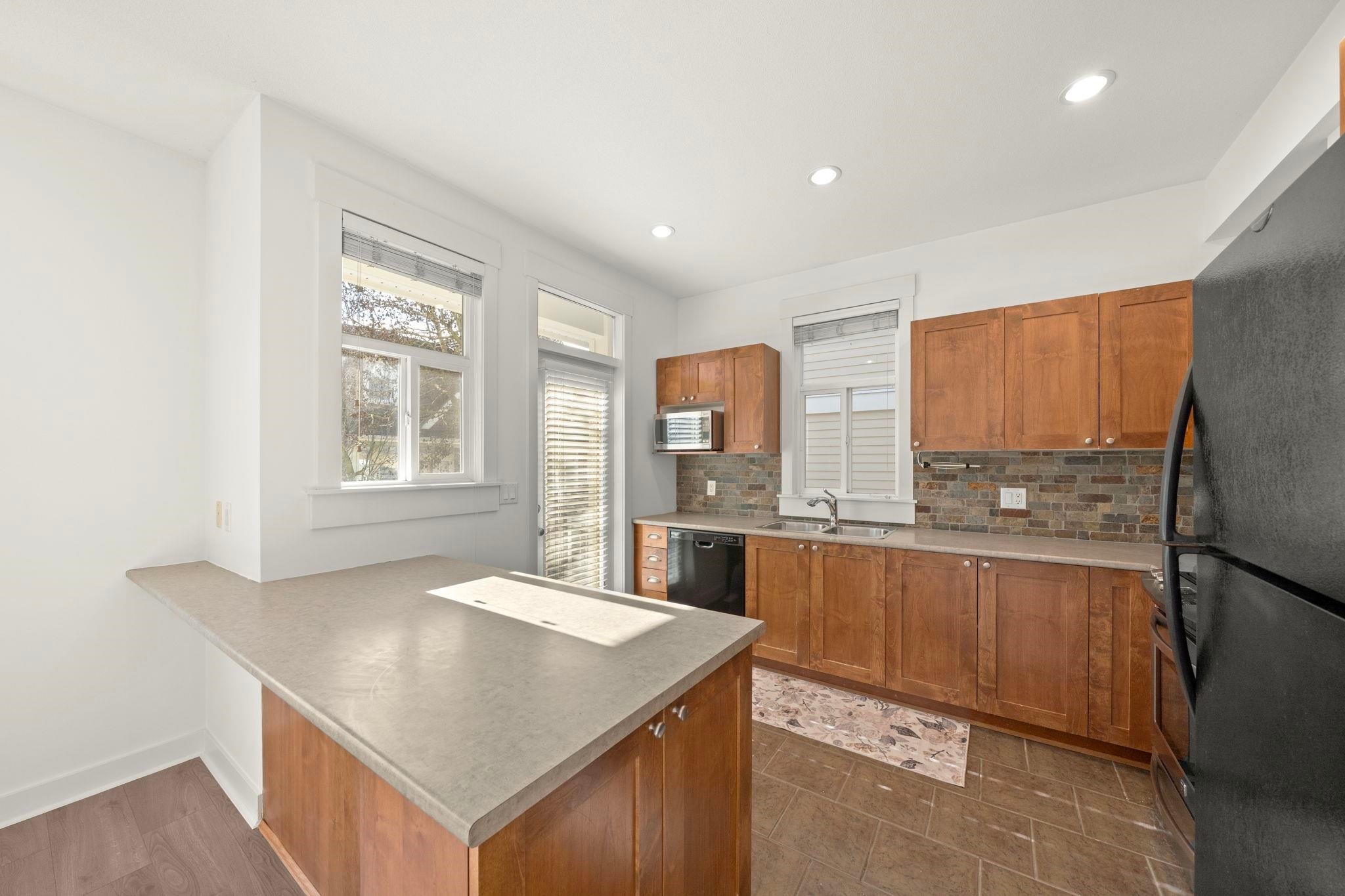 13-15237 36 Avenue, Surrey, BC