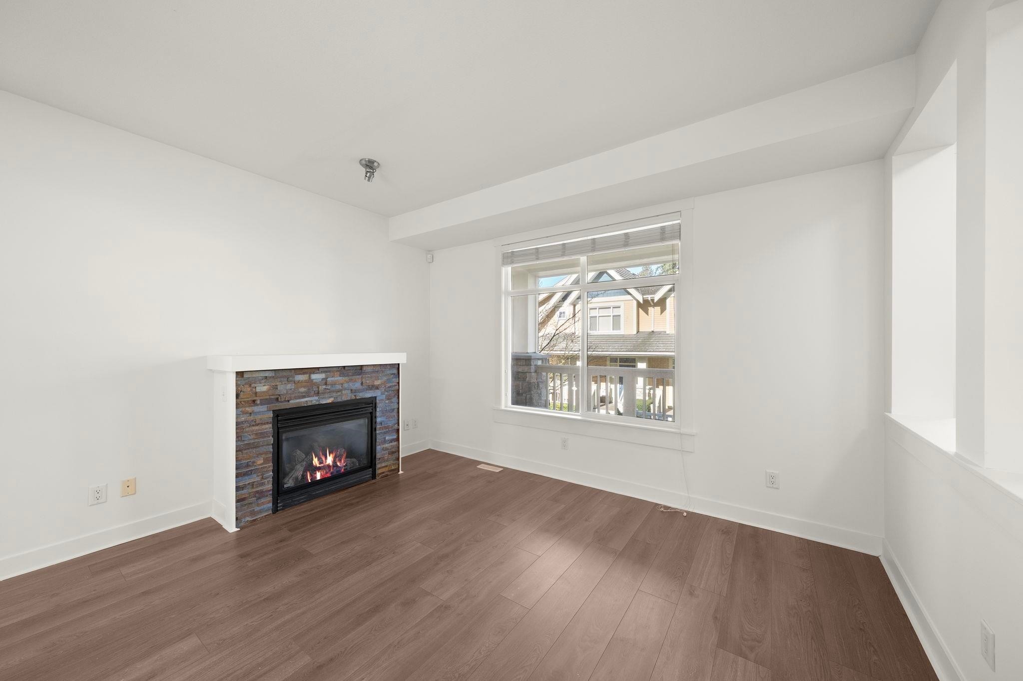 13-15237 36 Avenue, Surrey, BC