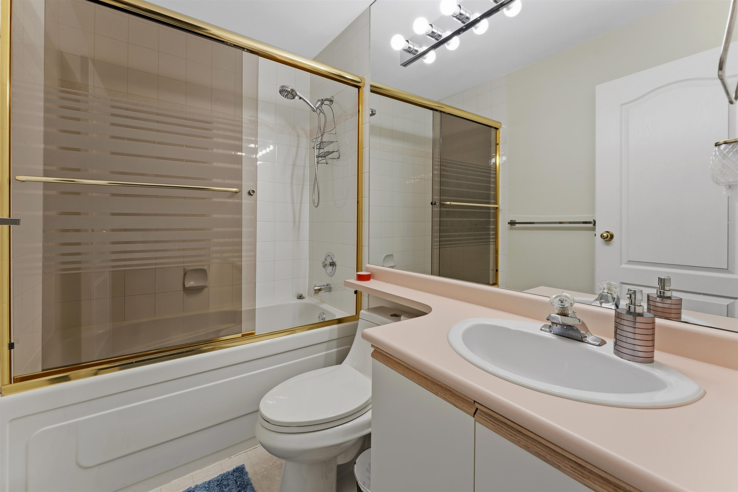 51-15840 84 Avenue, Surrey, BC