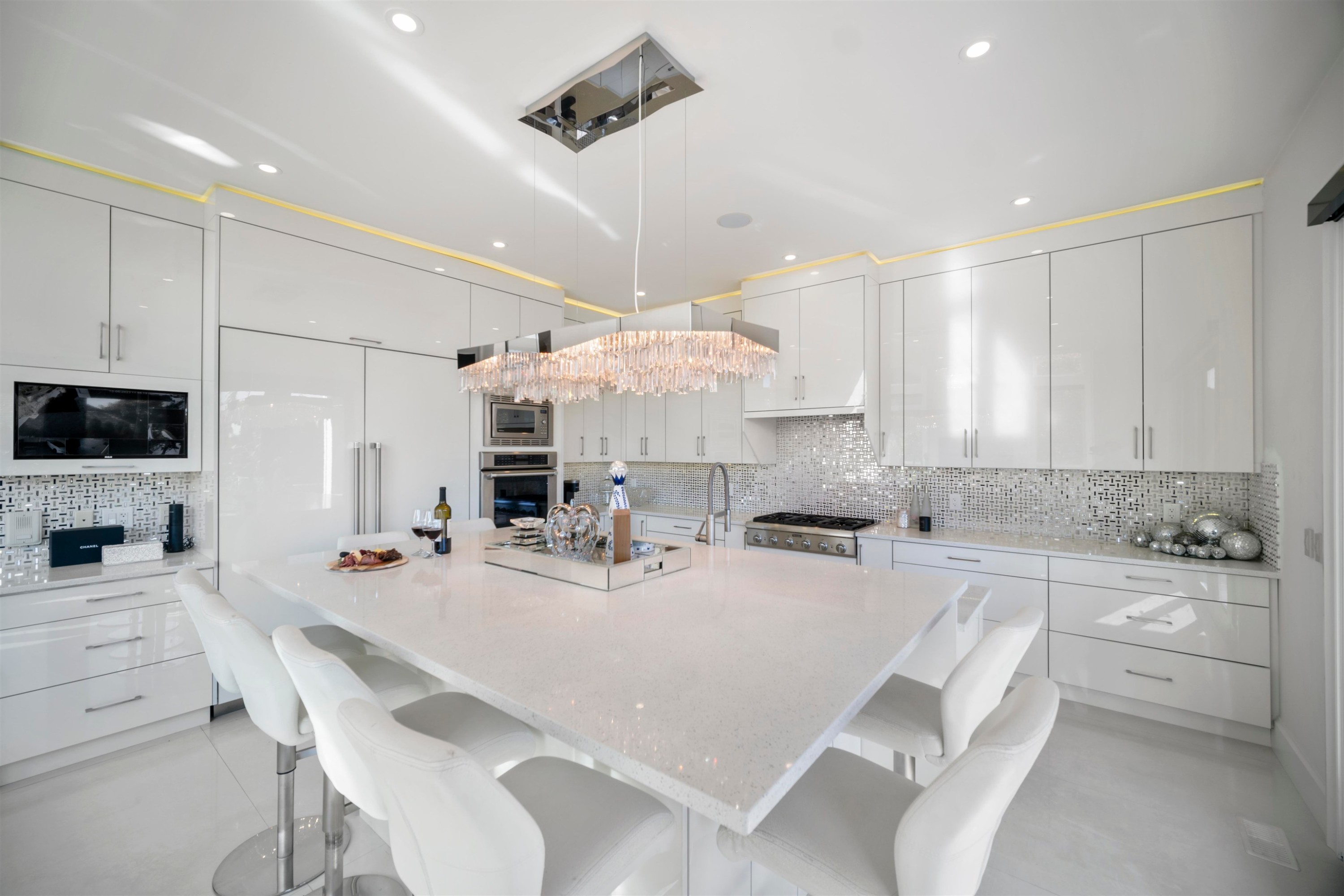 3852 156A Street, Surrey, BC