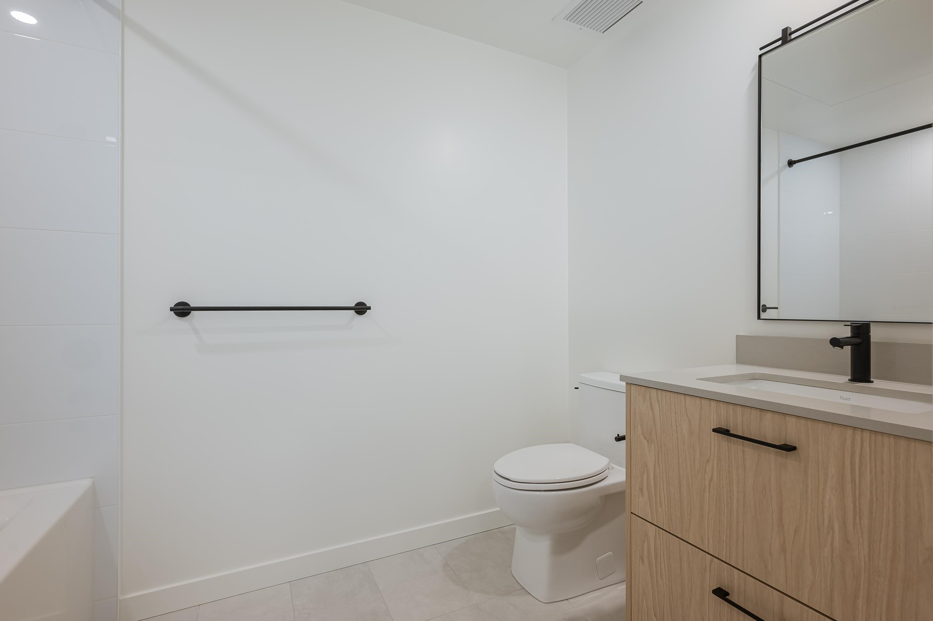 204-27215 Aldergrove Town Centre Drive, Langley, BC