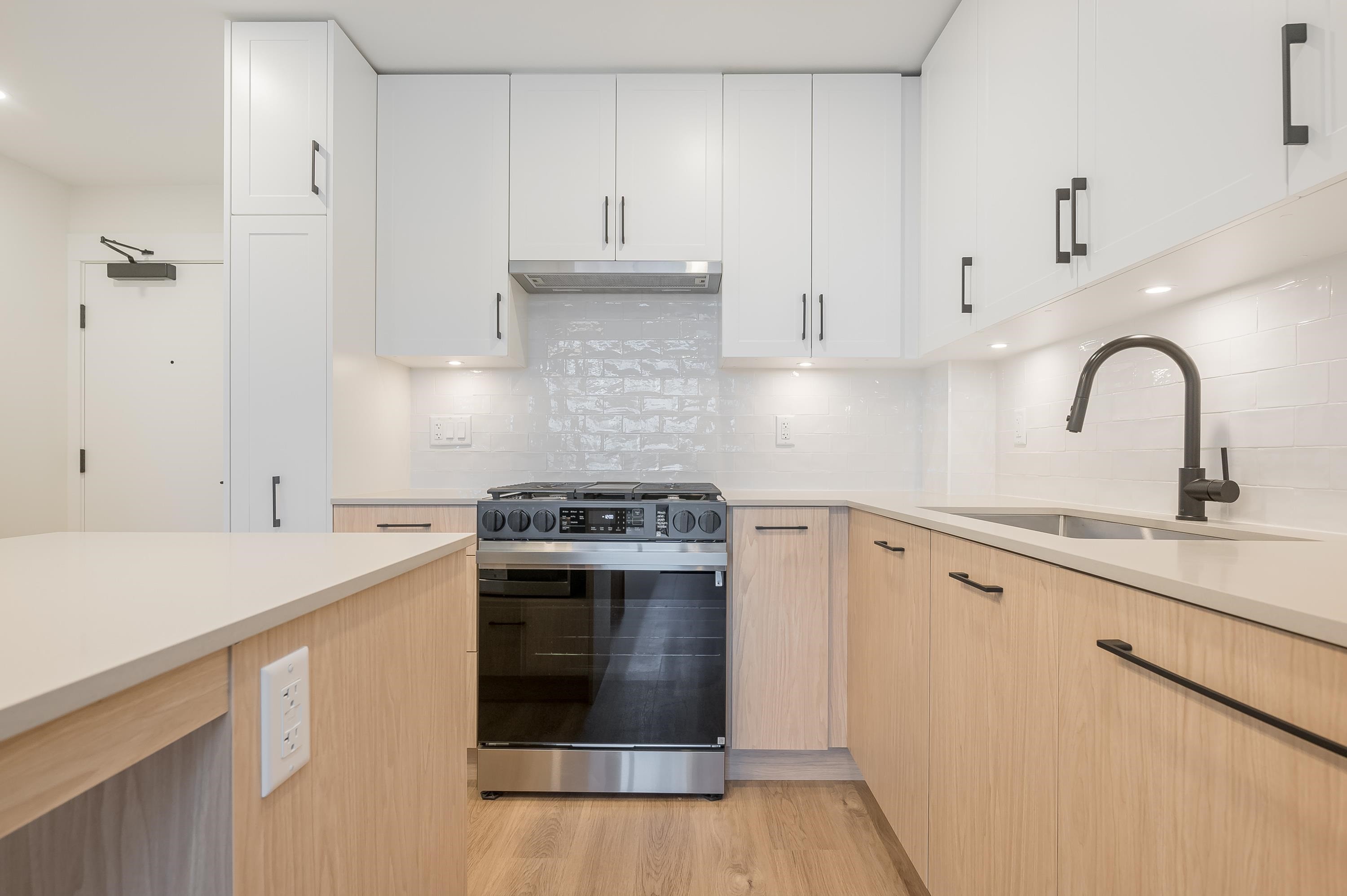 204-27215 Aldergrove Town Centre Drive, Langley, BC