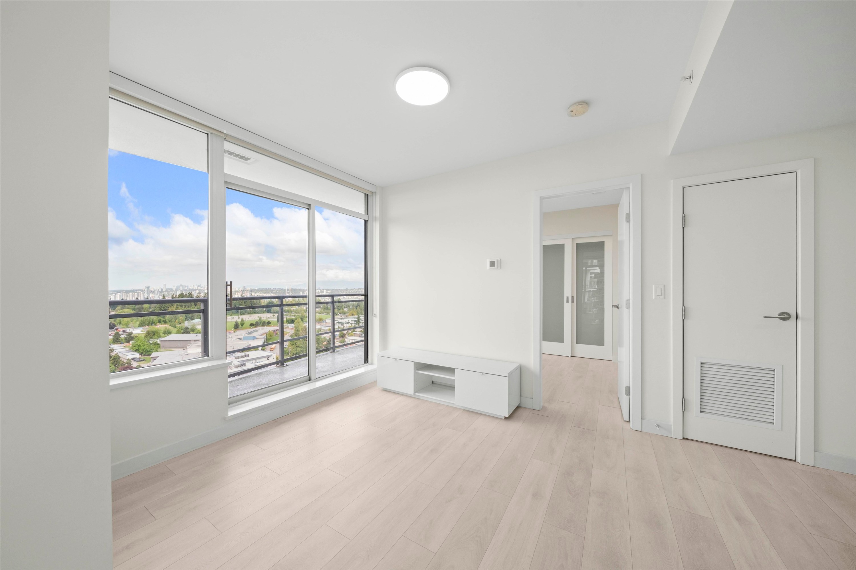 2108-13318 104 Avenue, Surrey, BC