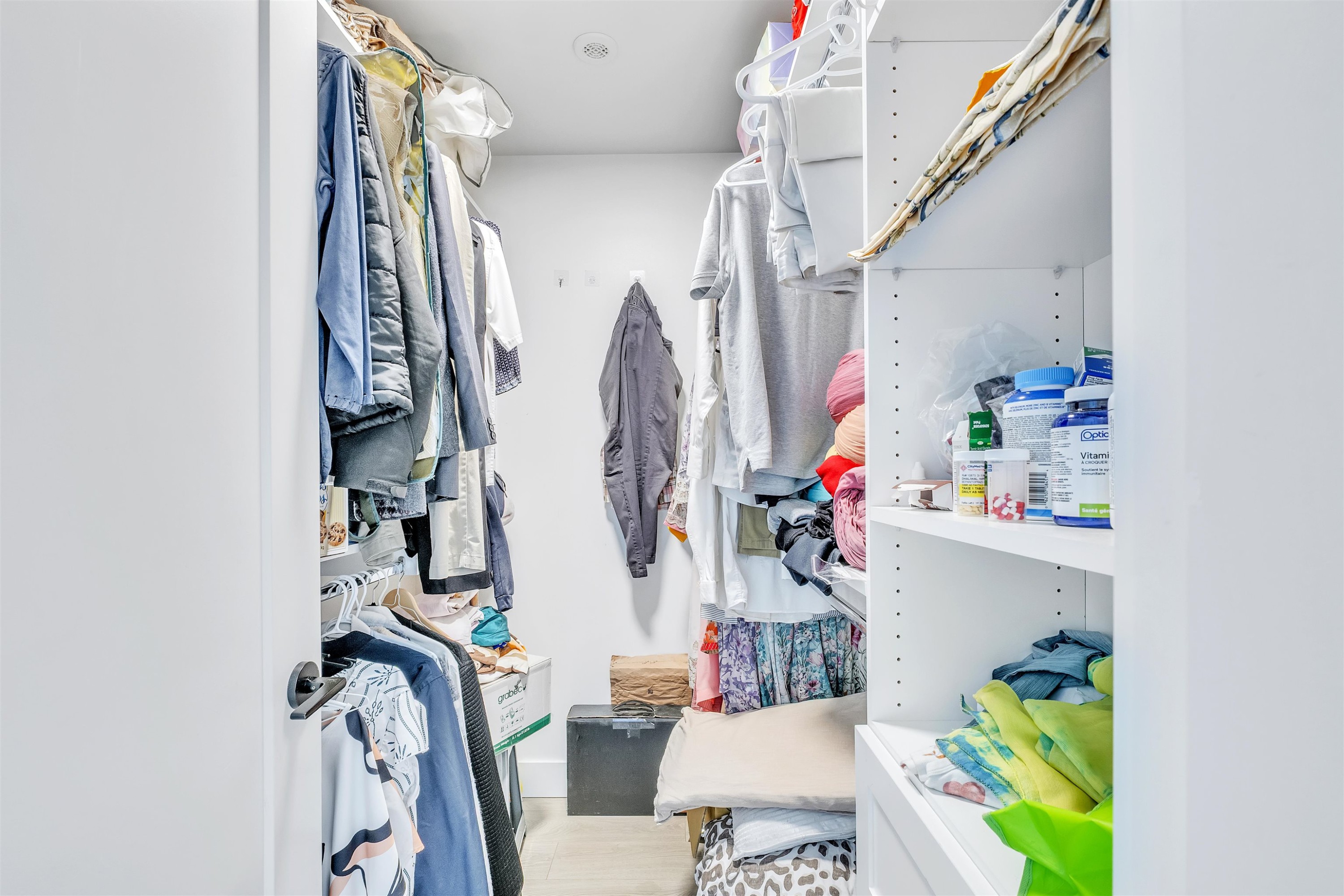 212-14818 60 Avenue, Surrey, BC