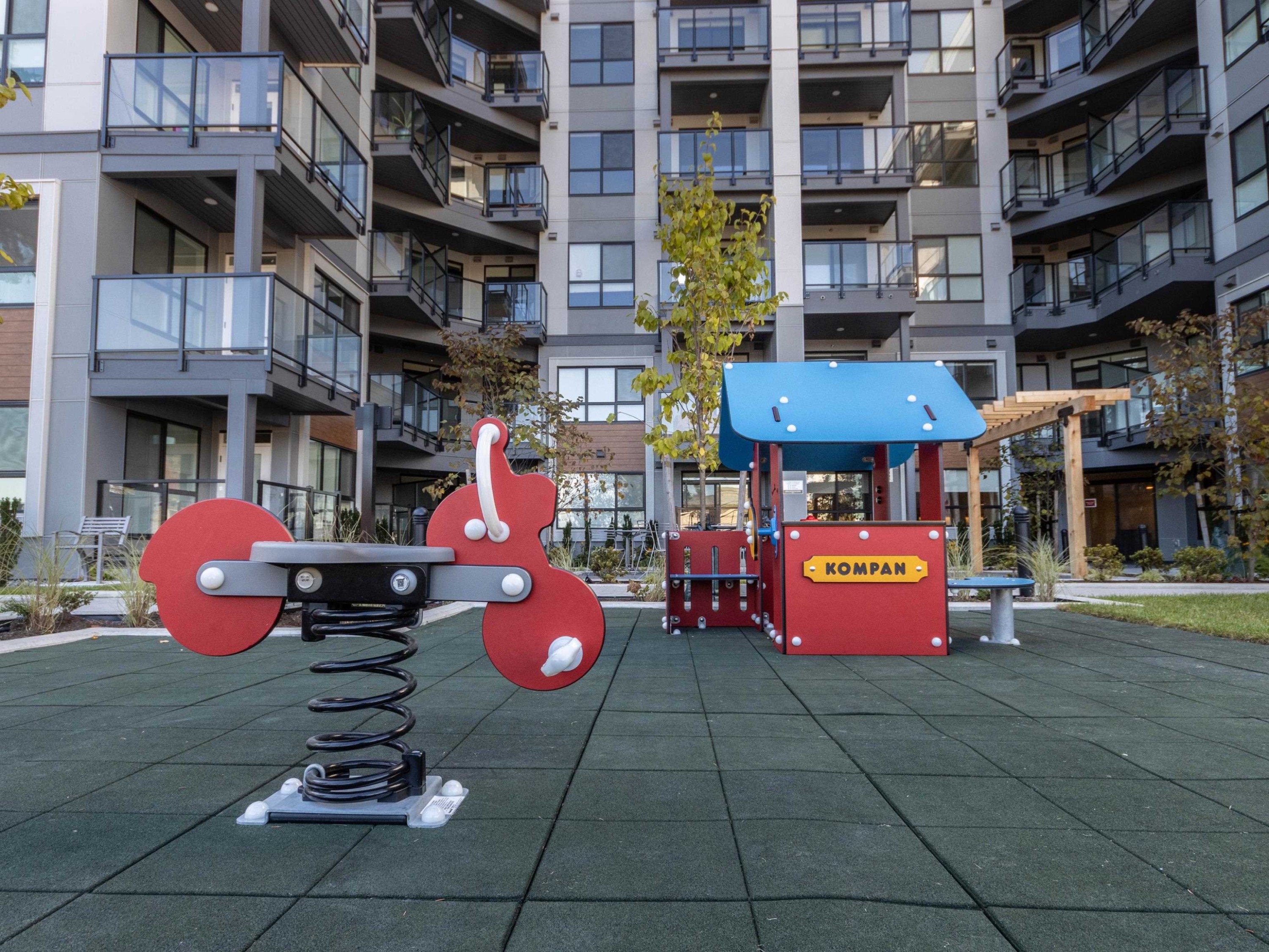 114-13458 95 Avenue, Surrey, BC