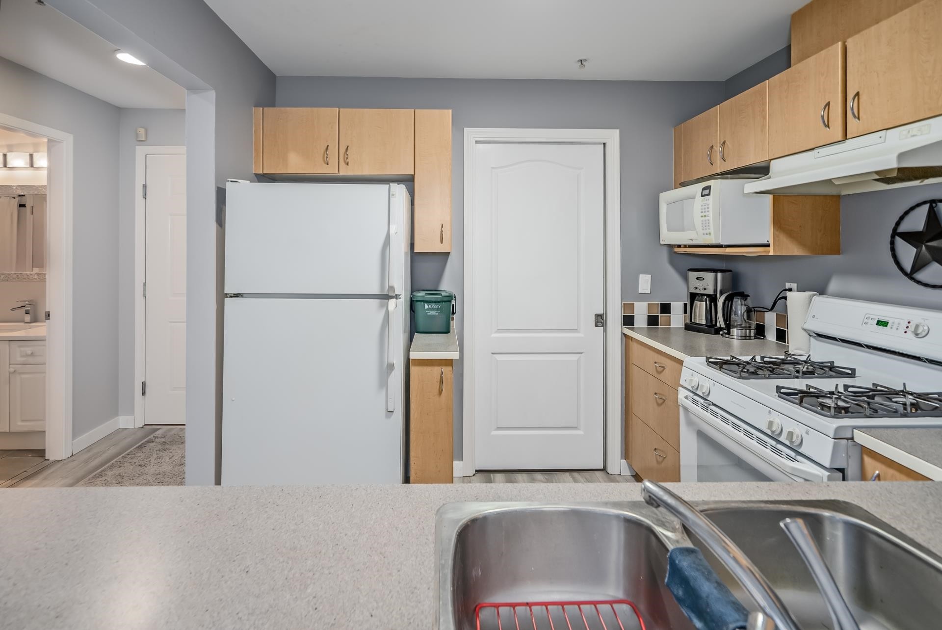 417-15210 Guildford Drive, Surrey, BC